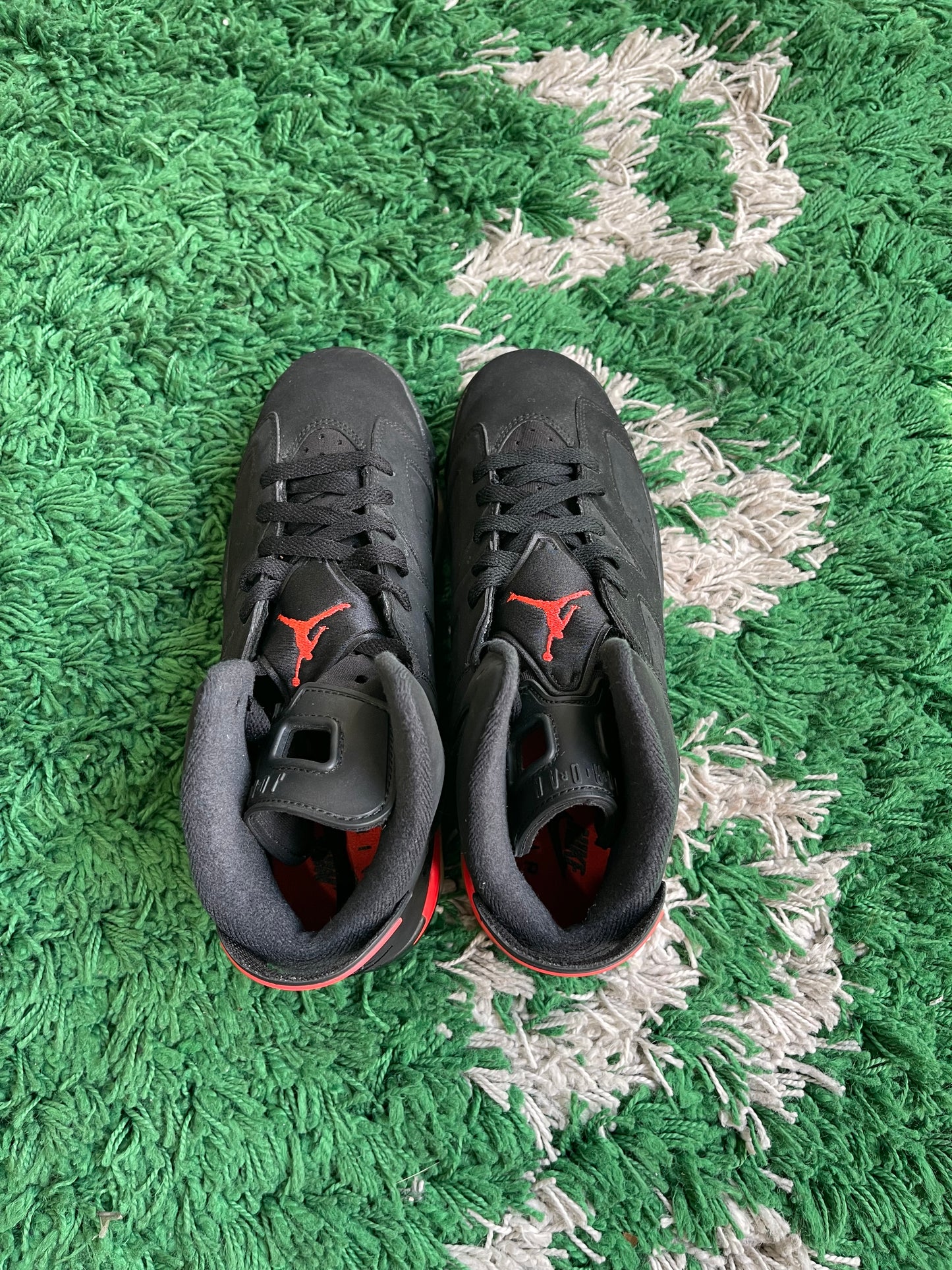 Jordan 6 “Infrared”