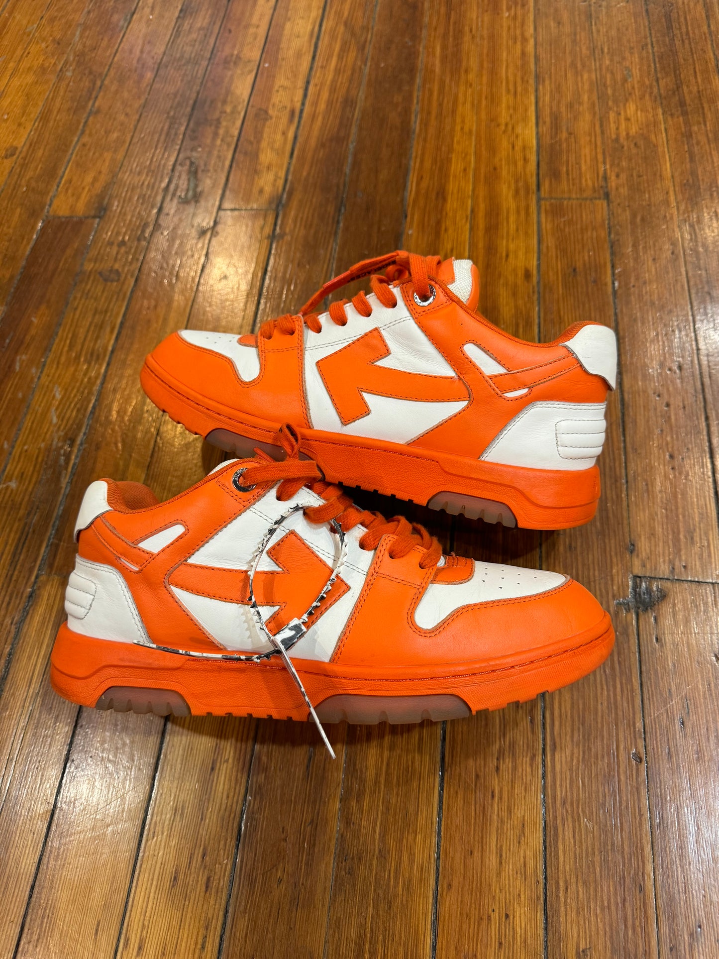 Off White Out of Office “Orange”