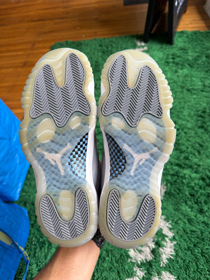 Jordan 11 Low “Cement Grey”