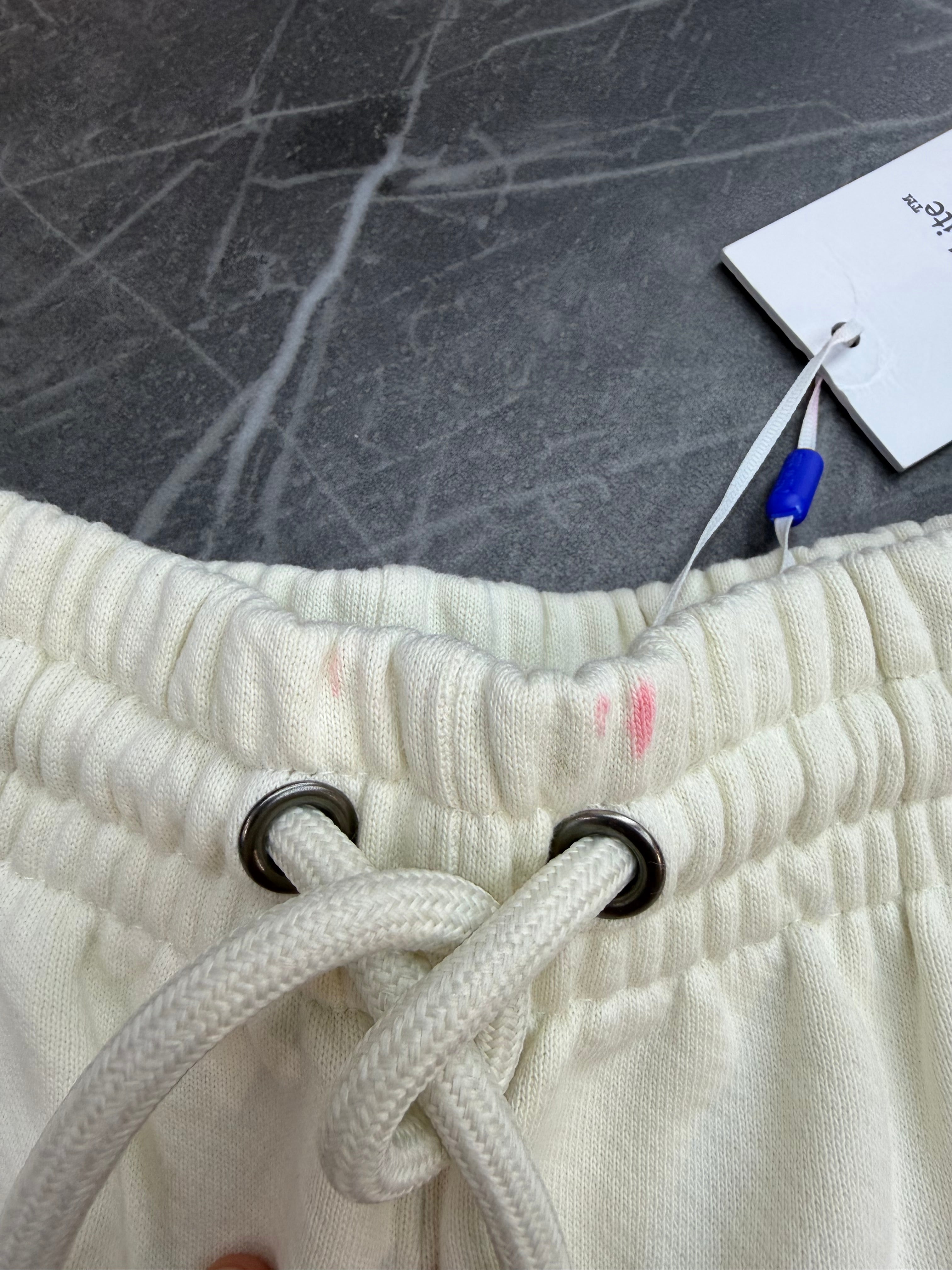 Off-White Sweat Shorts “Cream”