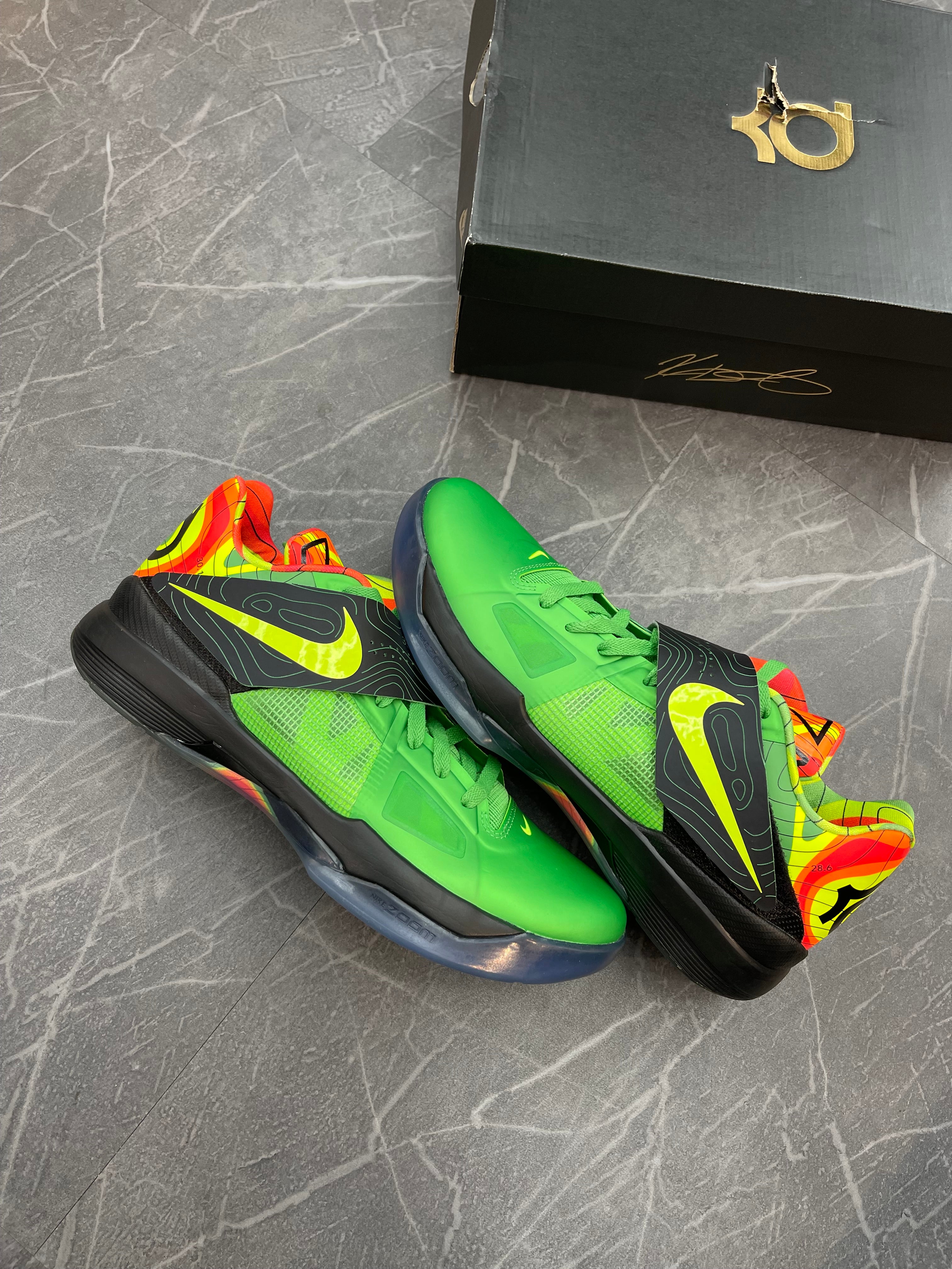 KD 4 “Weatherman”
