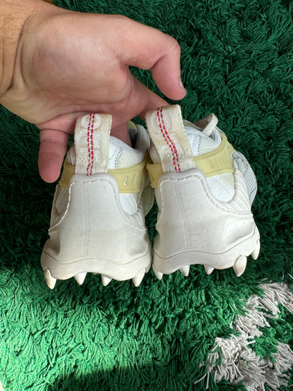 Off-White “White Odsy” 100 Claw