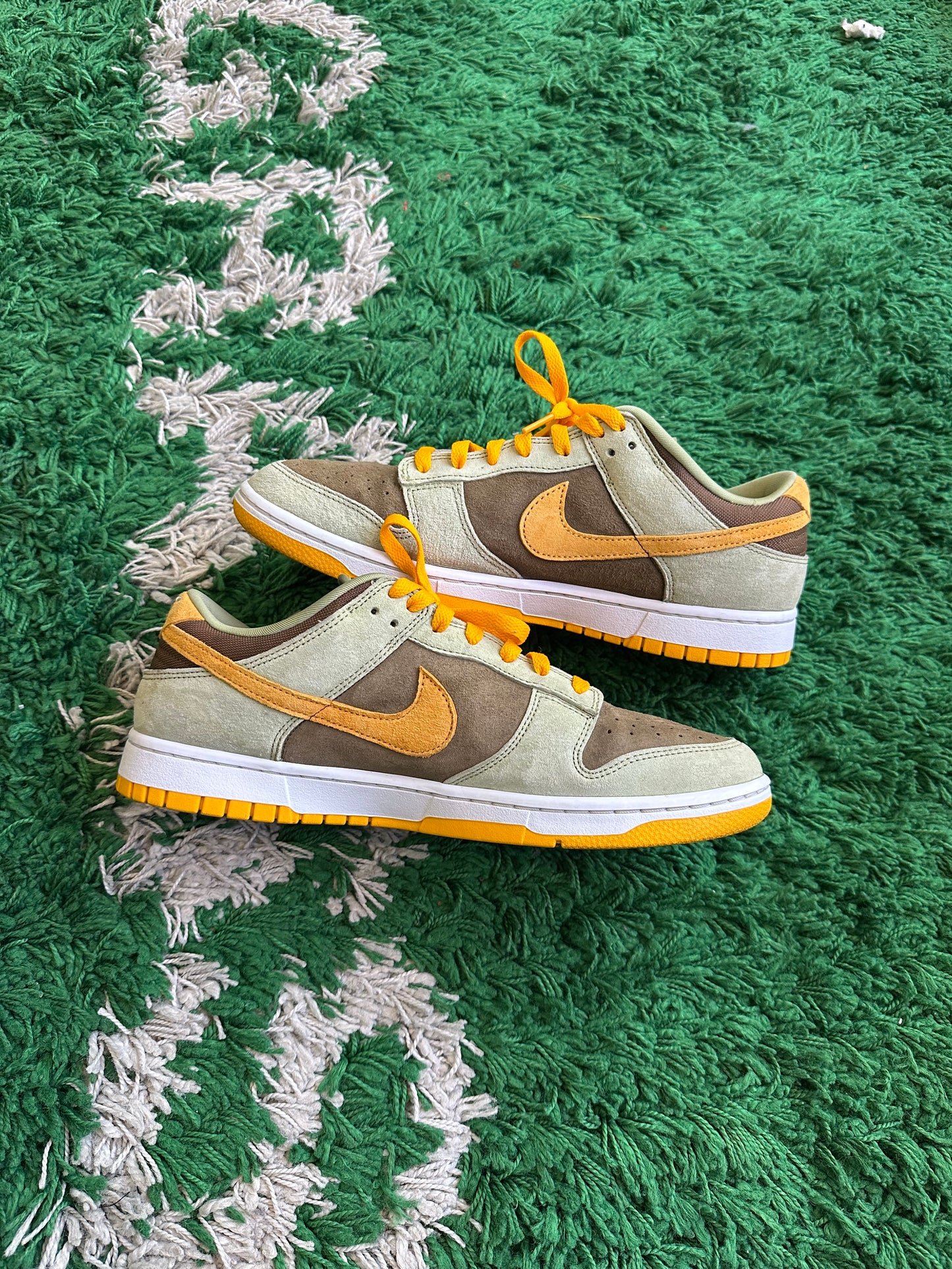 Nike Dunk Low “Dusty Olive”