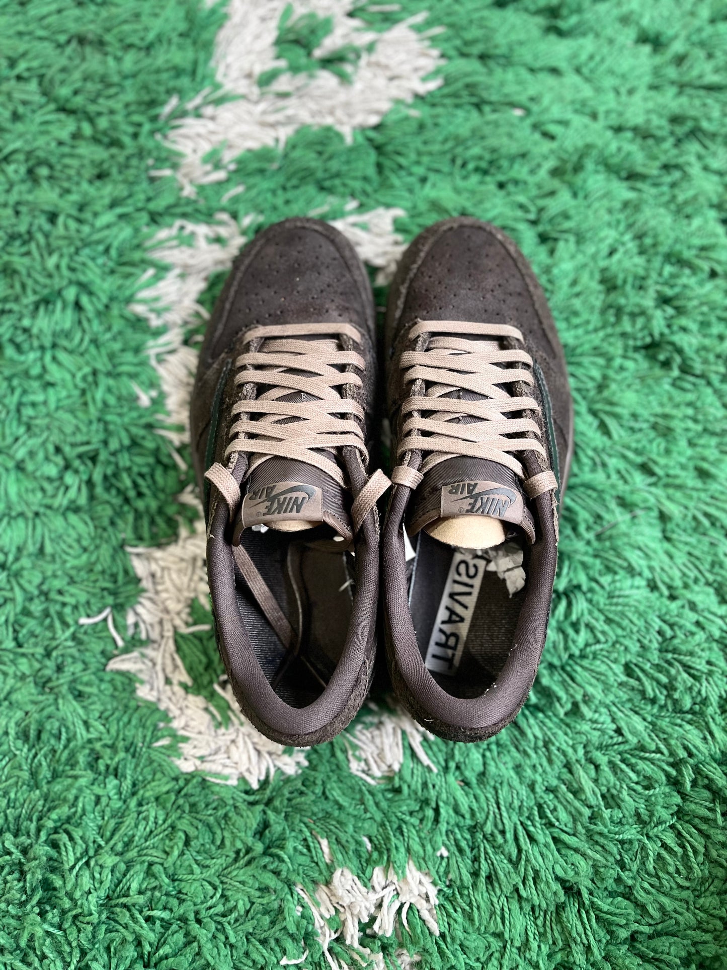 Travis Scott Jordan 1 Low “Velvet Brown”