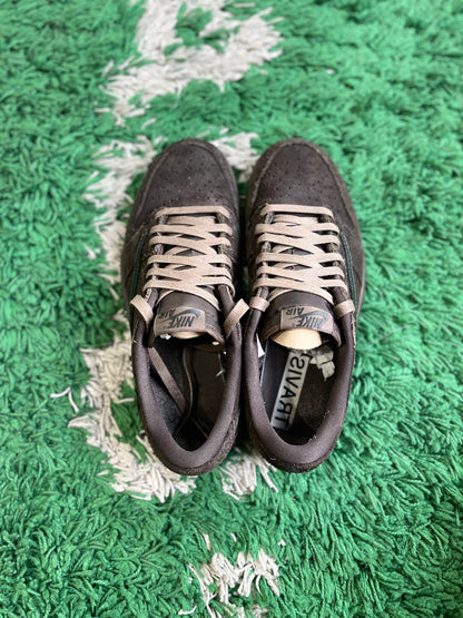 Travis Scott Jordan 1 Low “Velvet Brown”