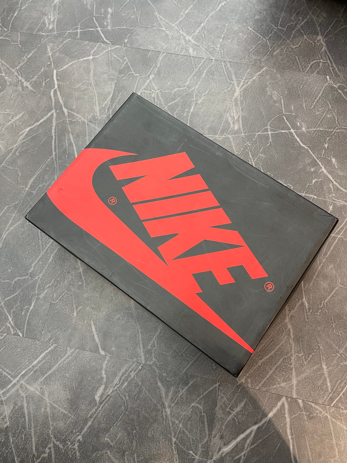 Jordan 1 High “Black Toe”