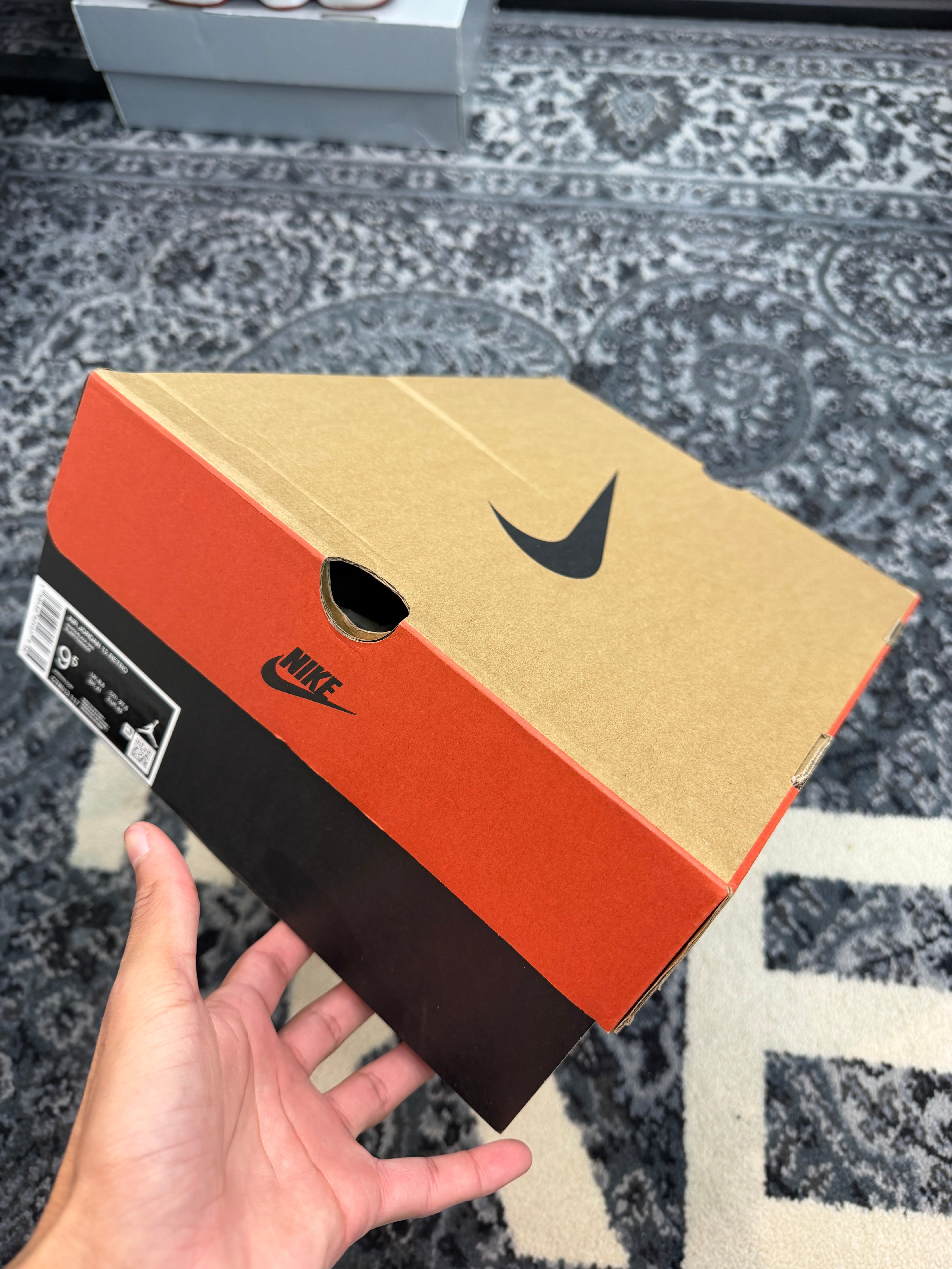 Jordan 12 “Taxi”