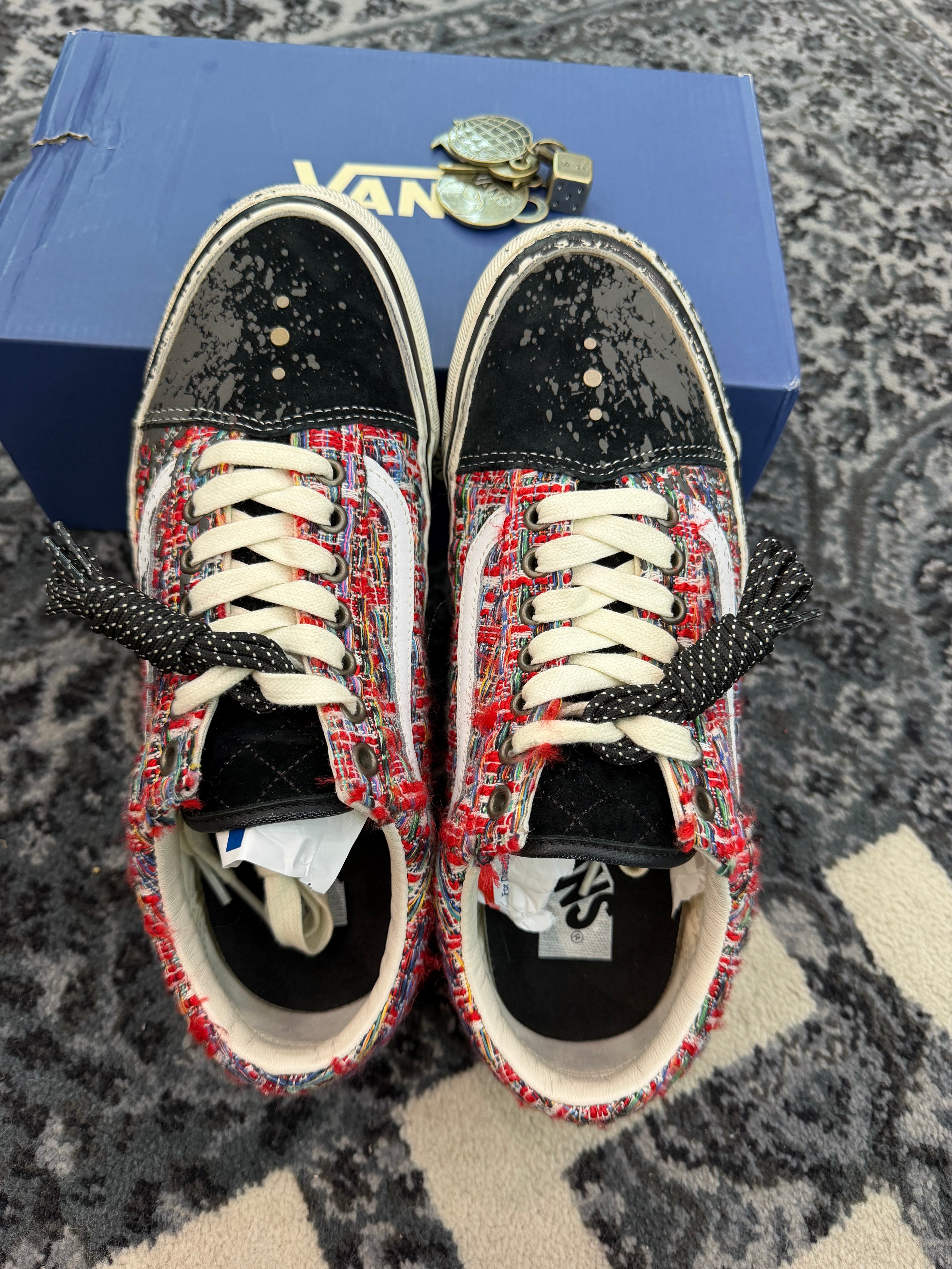 Vans Old Skool Charms Pack “Red Black”