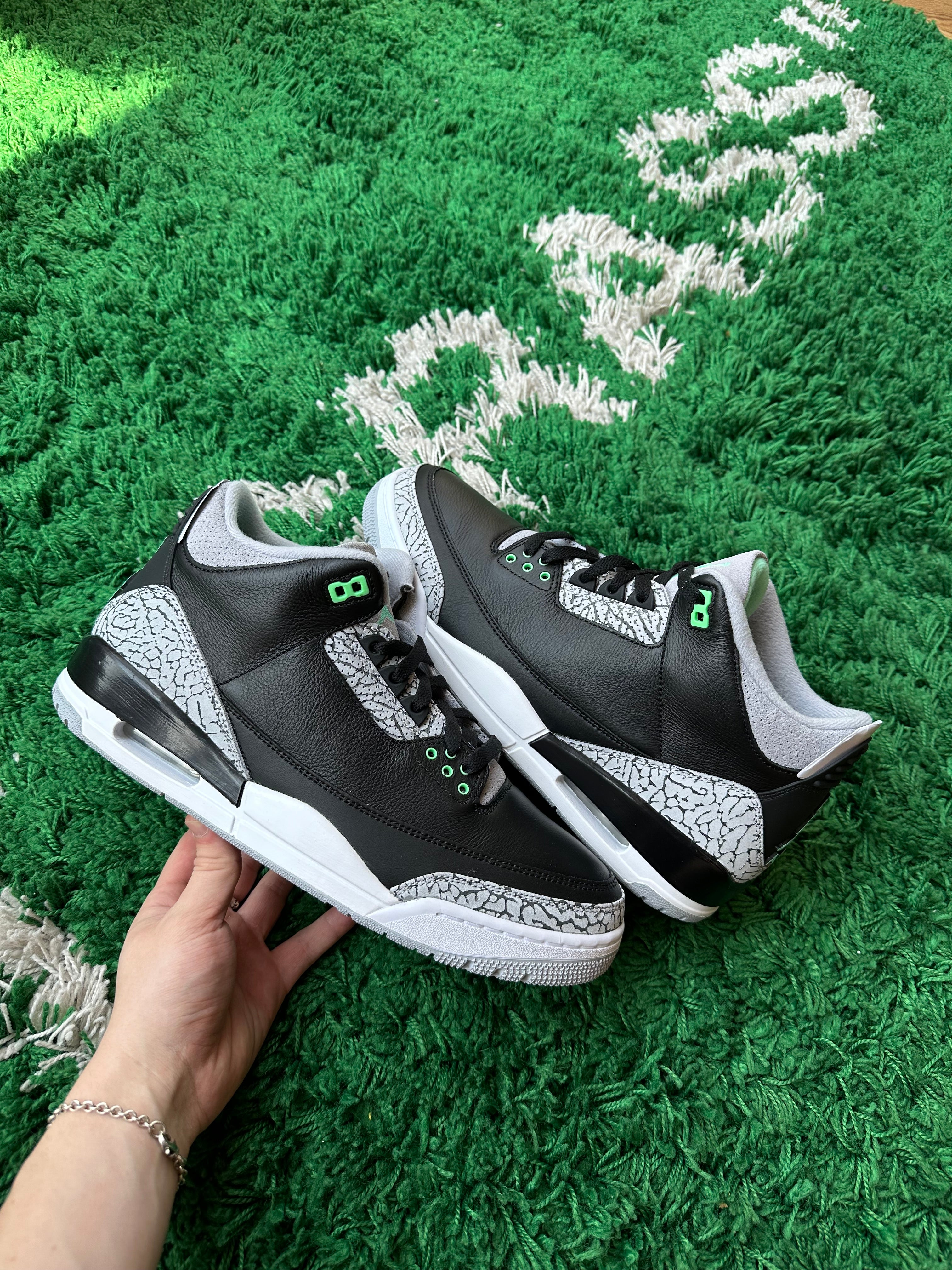 Jordan 3 “Green Glow”