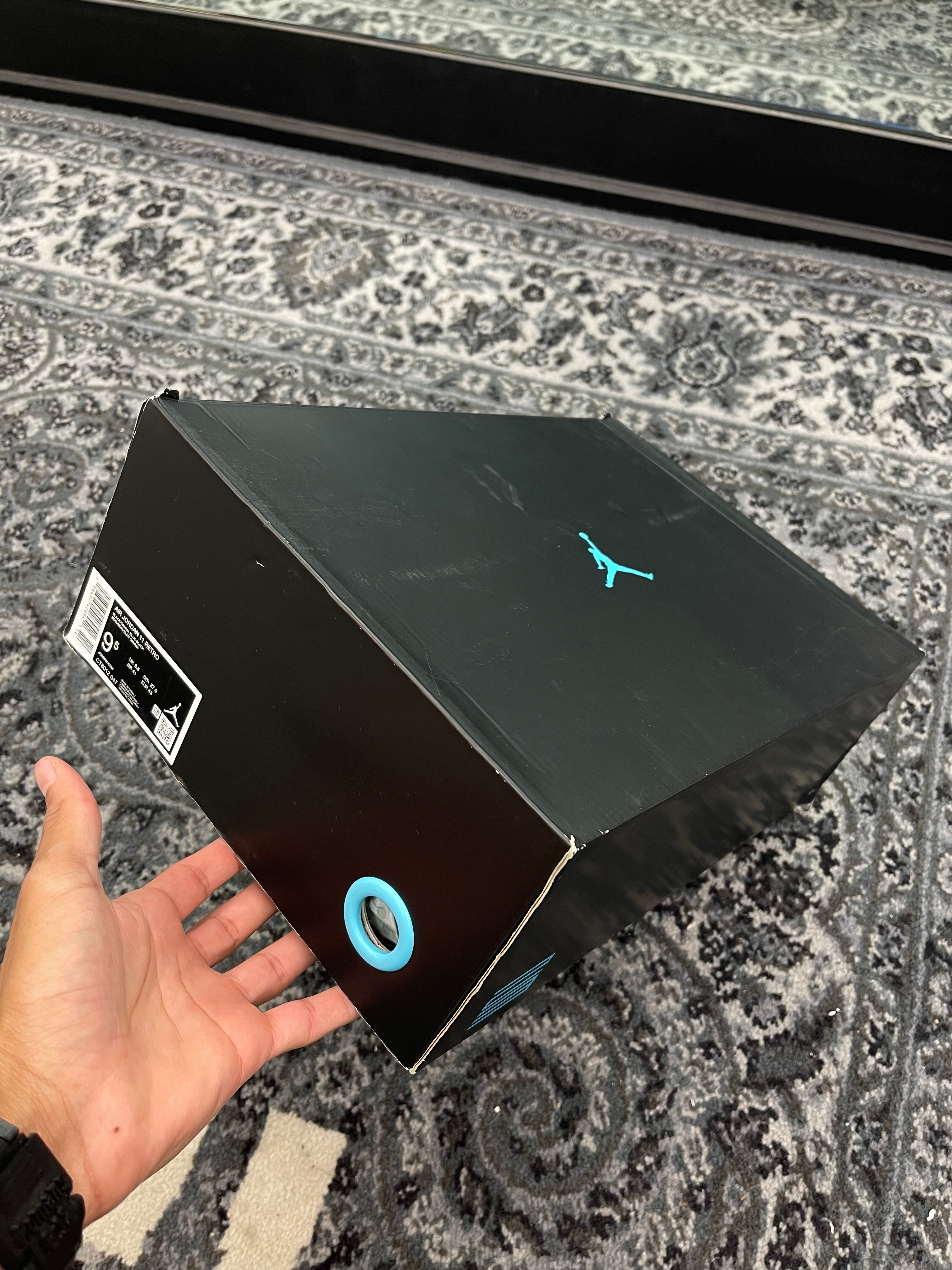 Jordan 11 “Gamma Blue”
