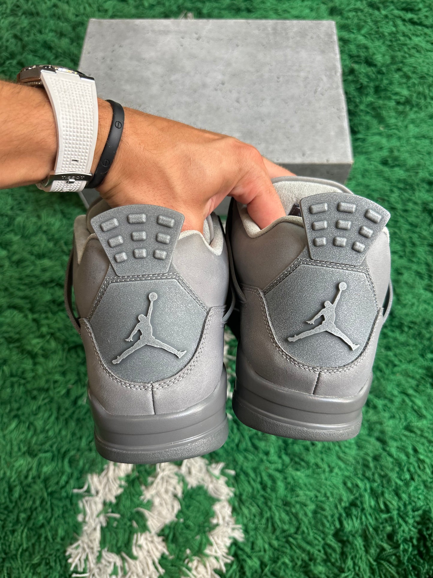 Jordan 4 “Wet Cement”