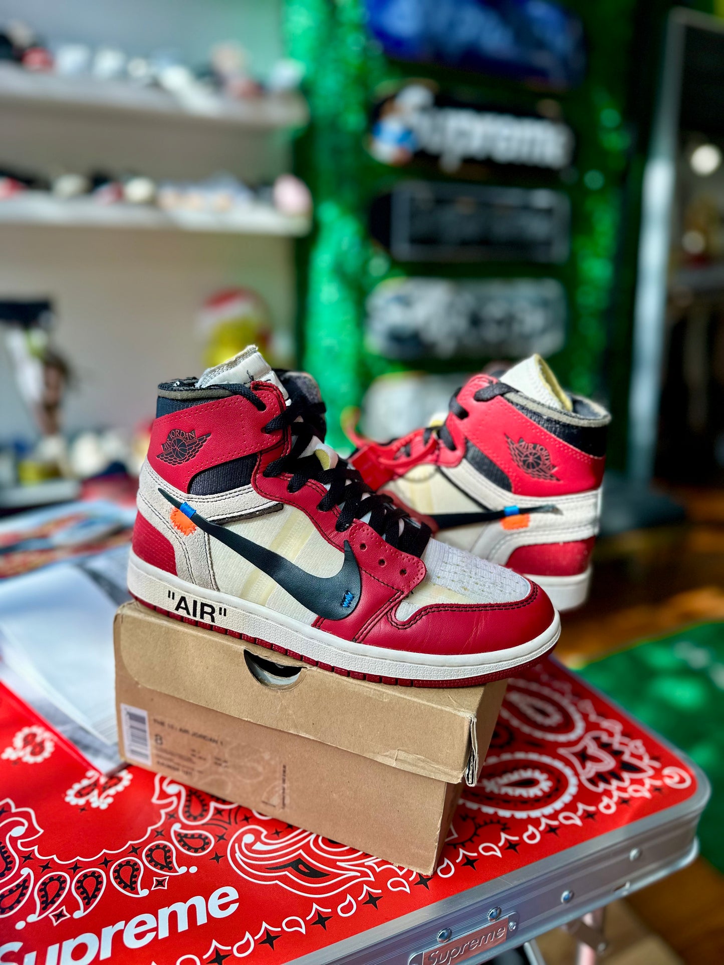 Off-White Jordan 1 High “Chicago”