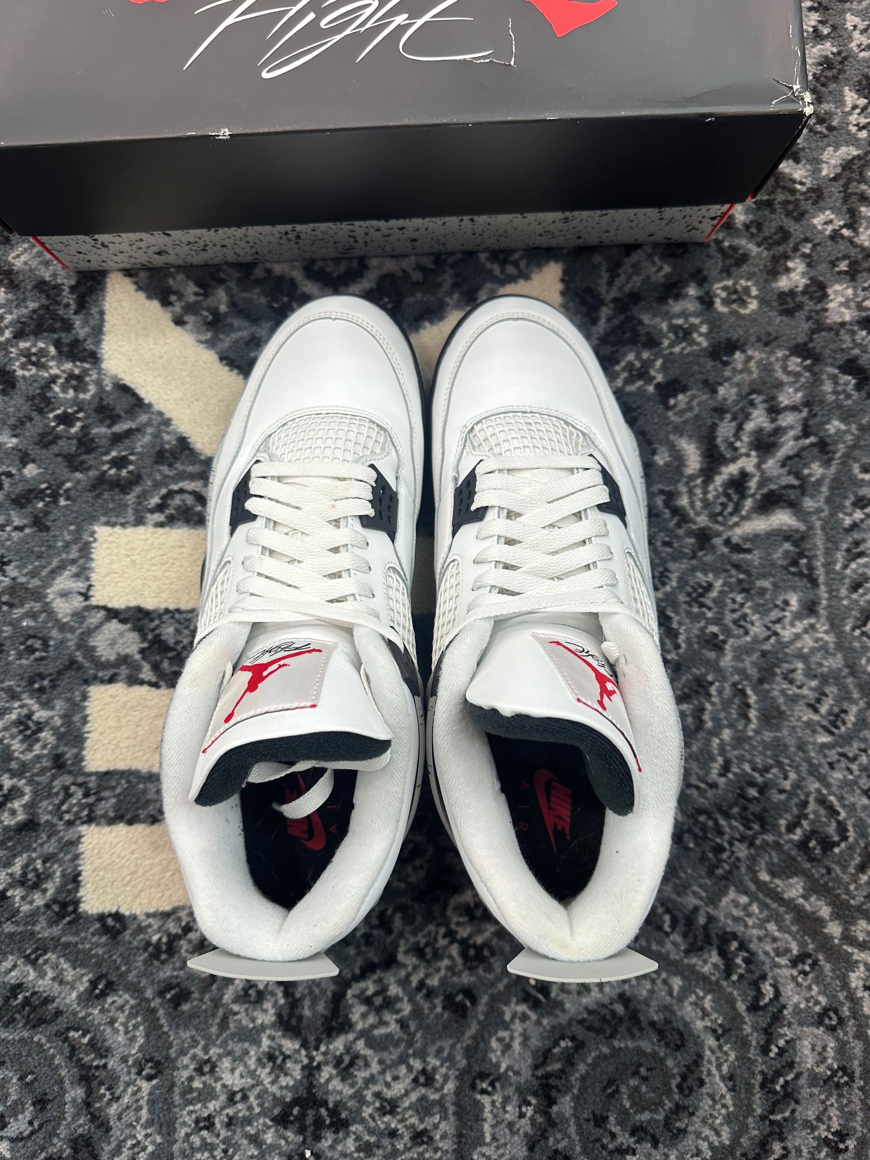 Jordan 4 “White Cement”