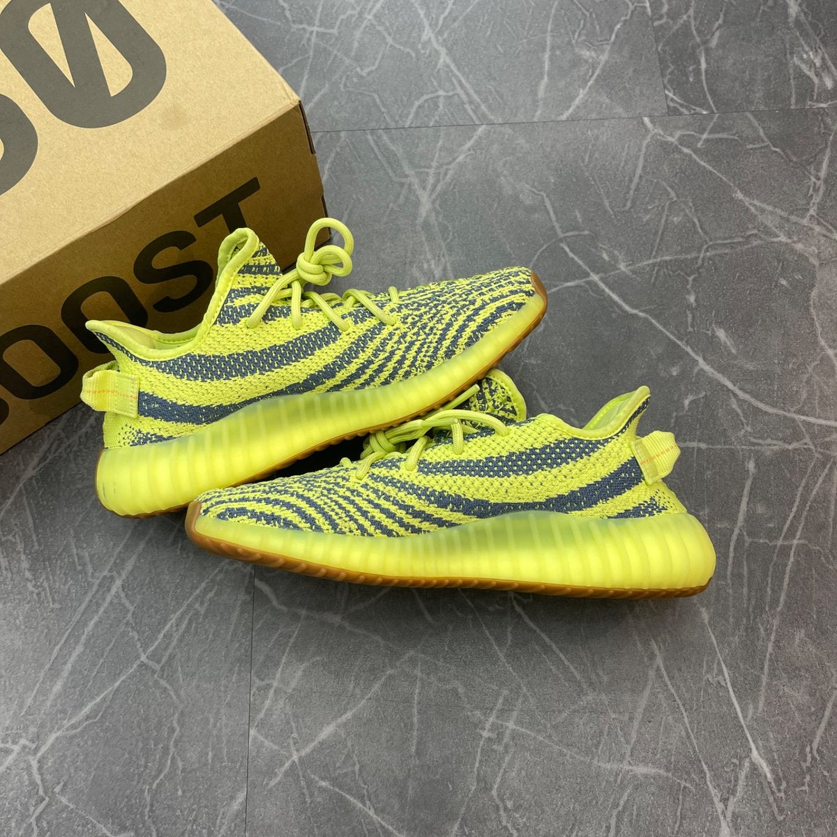 adidas Yeezy Boost 350 V2 Semi Frozen Yellow (Size 7)