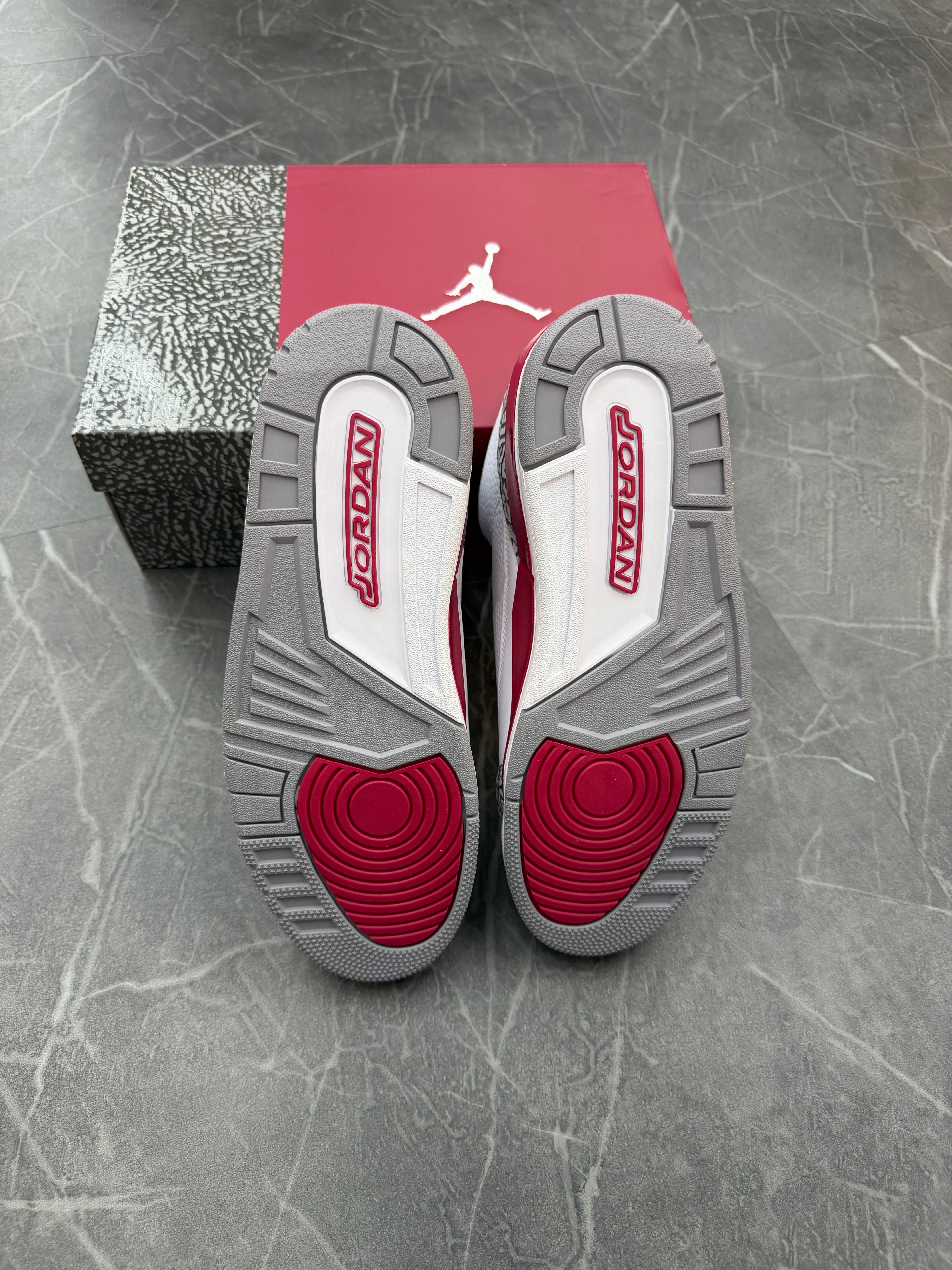 Jordan 3 “Cardinal Red”