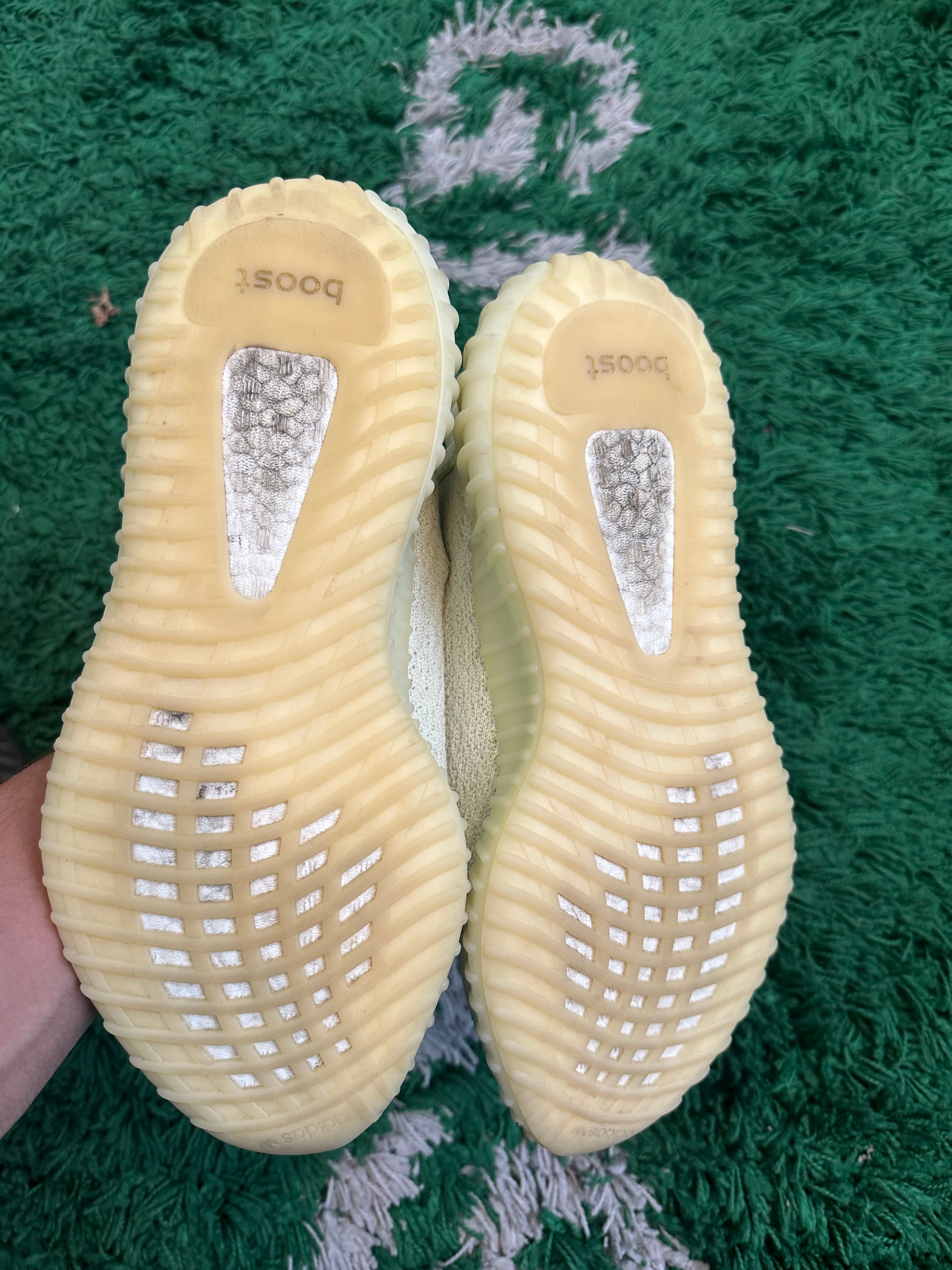 Yeezy 350 “Butter”