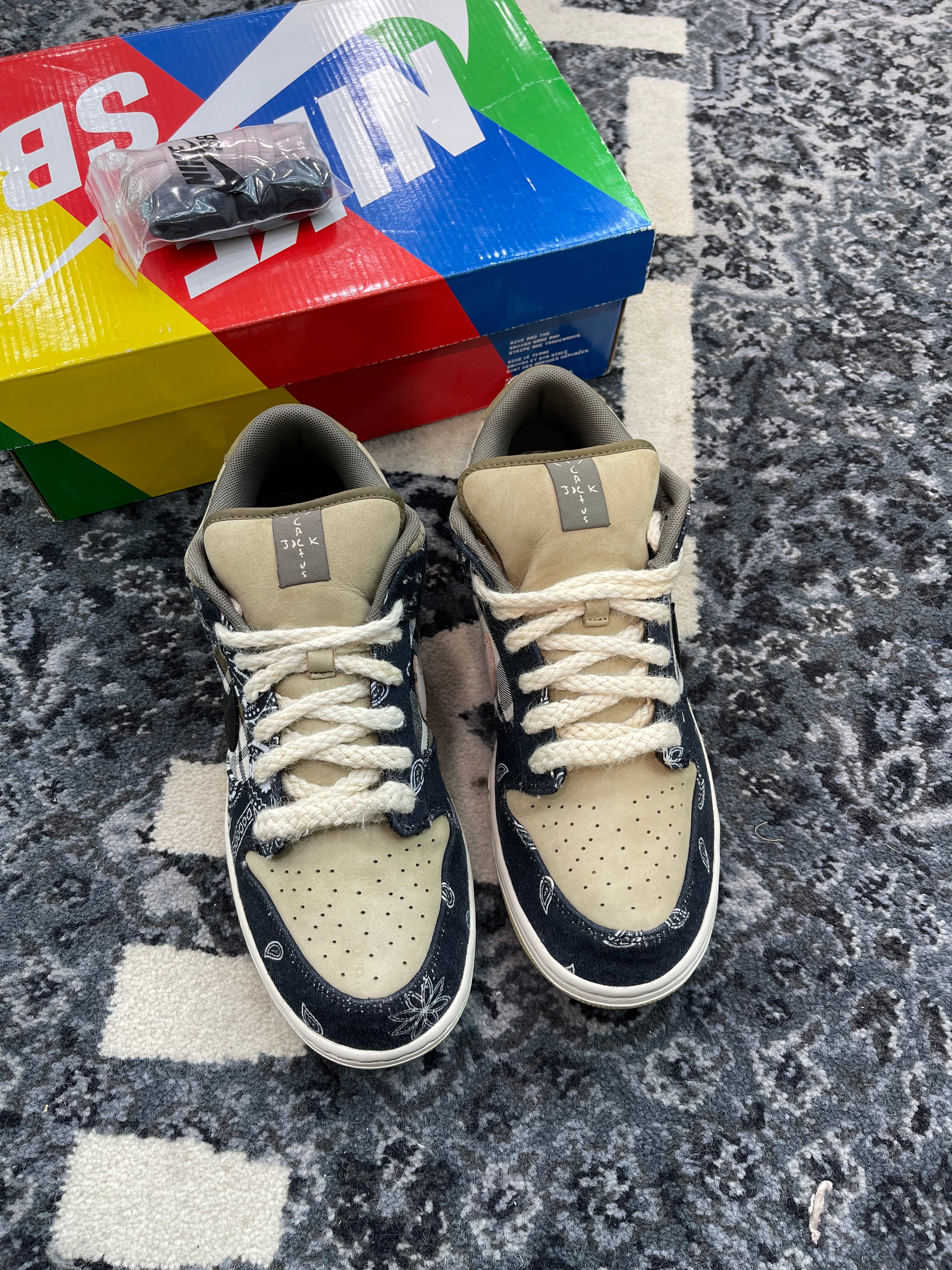 Nike SB Dunk Low “Travis Scott”