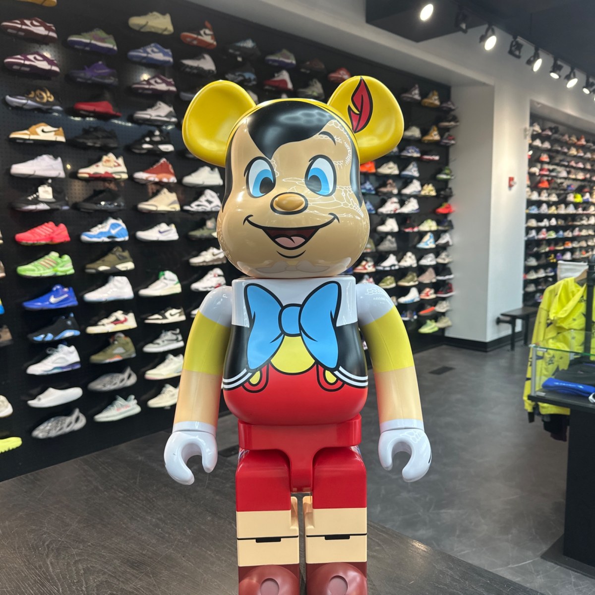 Bearbrick x Disney Pinocchio 1000% (Size OS) (VNDS)