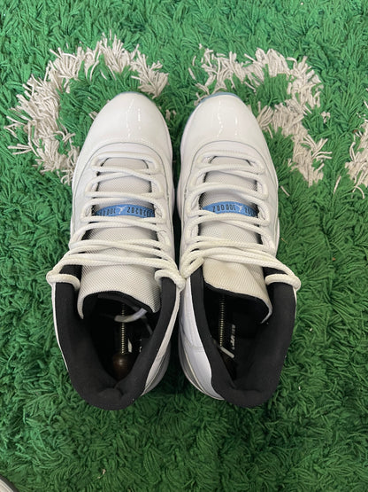 Jordan 11 “Legend Blue”