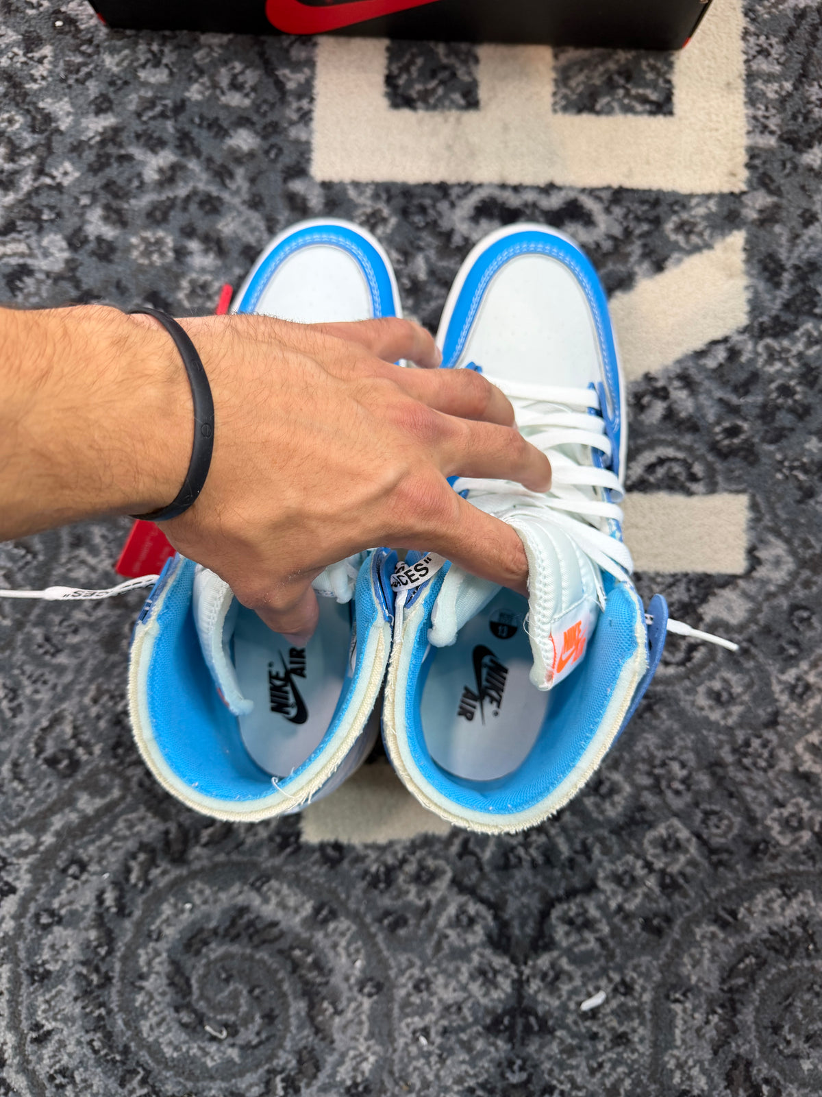 Jordan 1 Off White “UNC”
