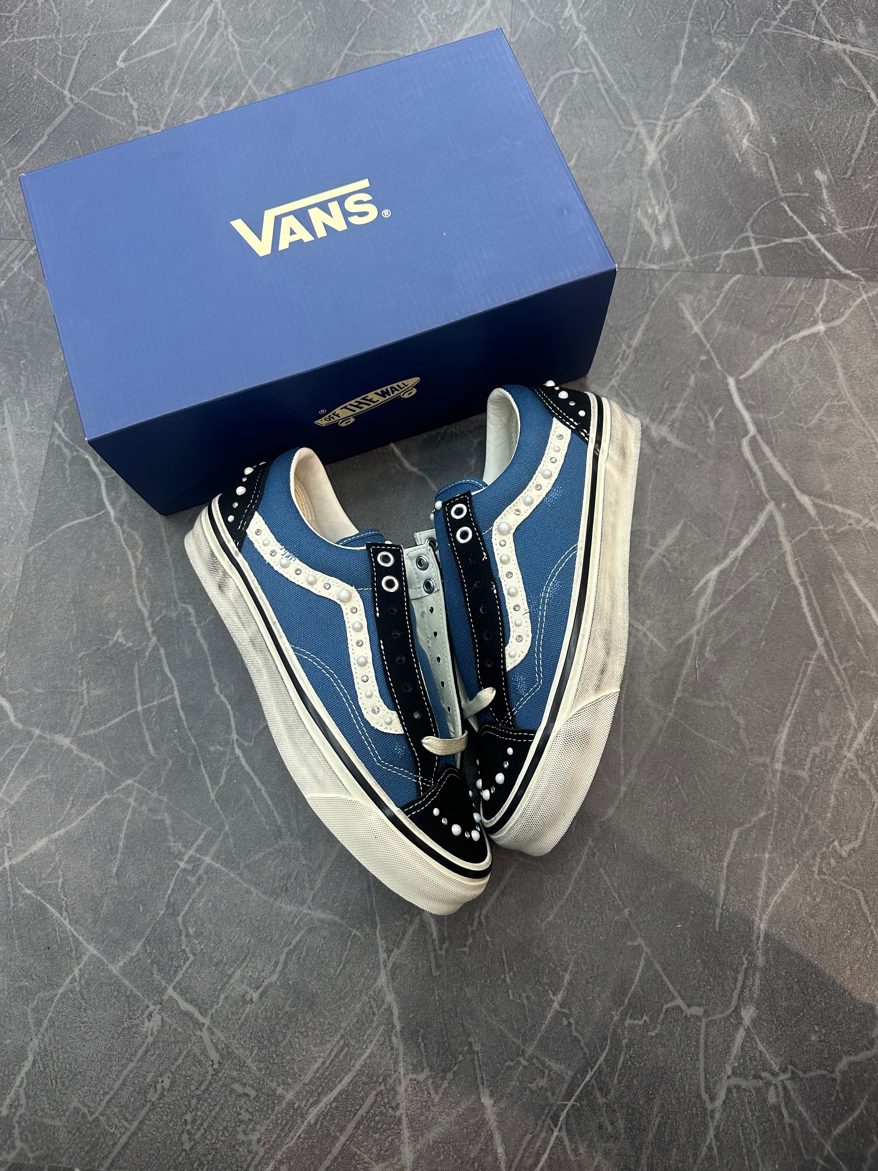 Vans LX Old Skool 36 “Pearlized Black Navy”