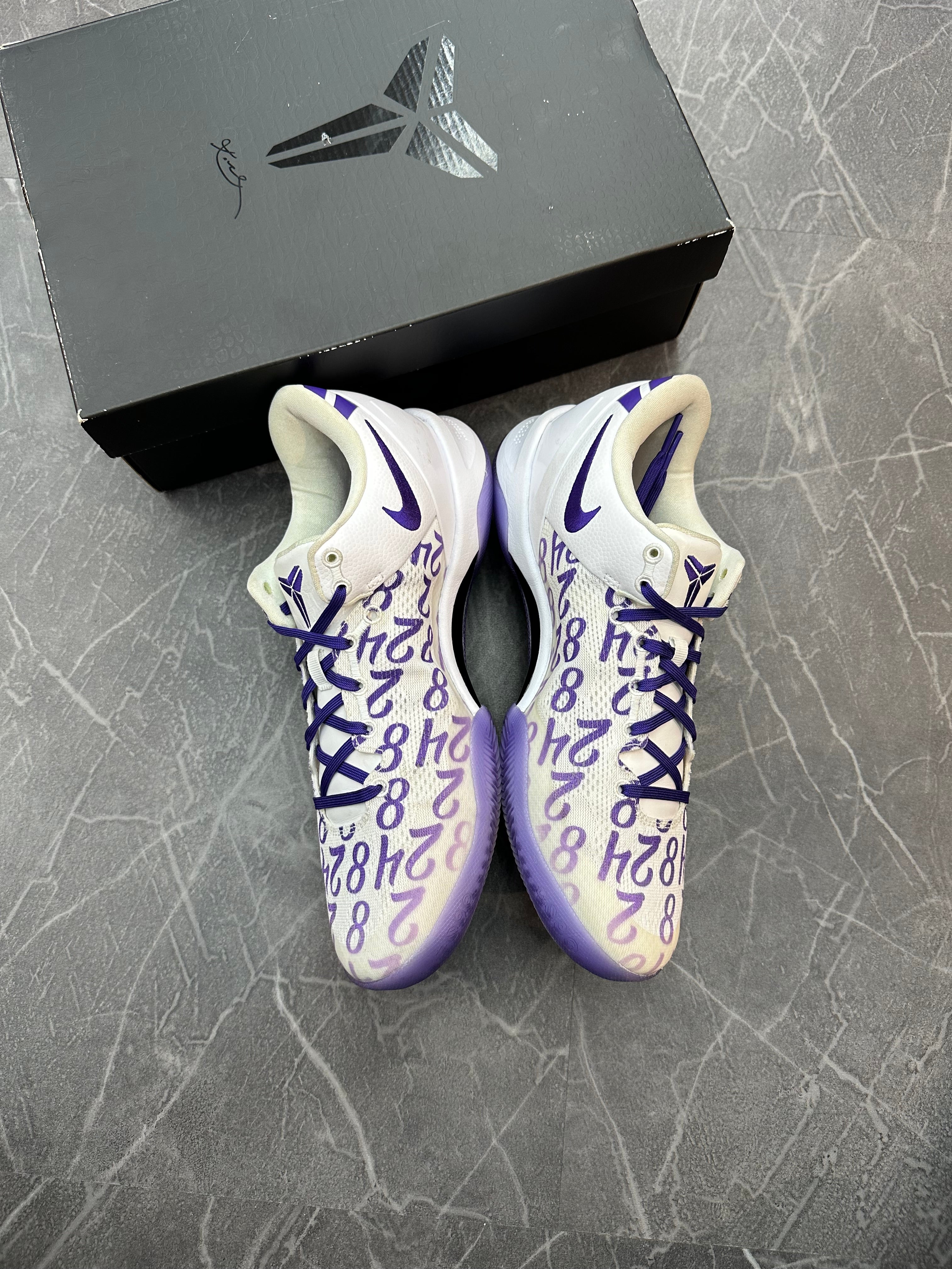 Kobe 8 “Court Purple”