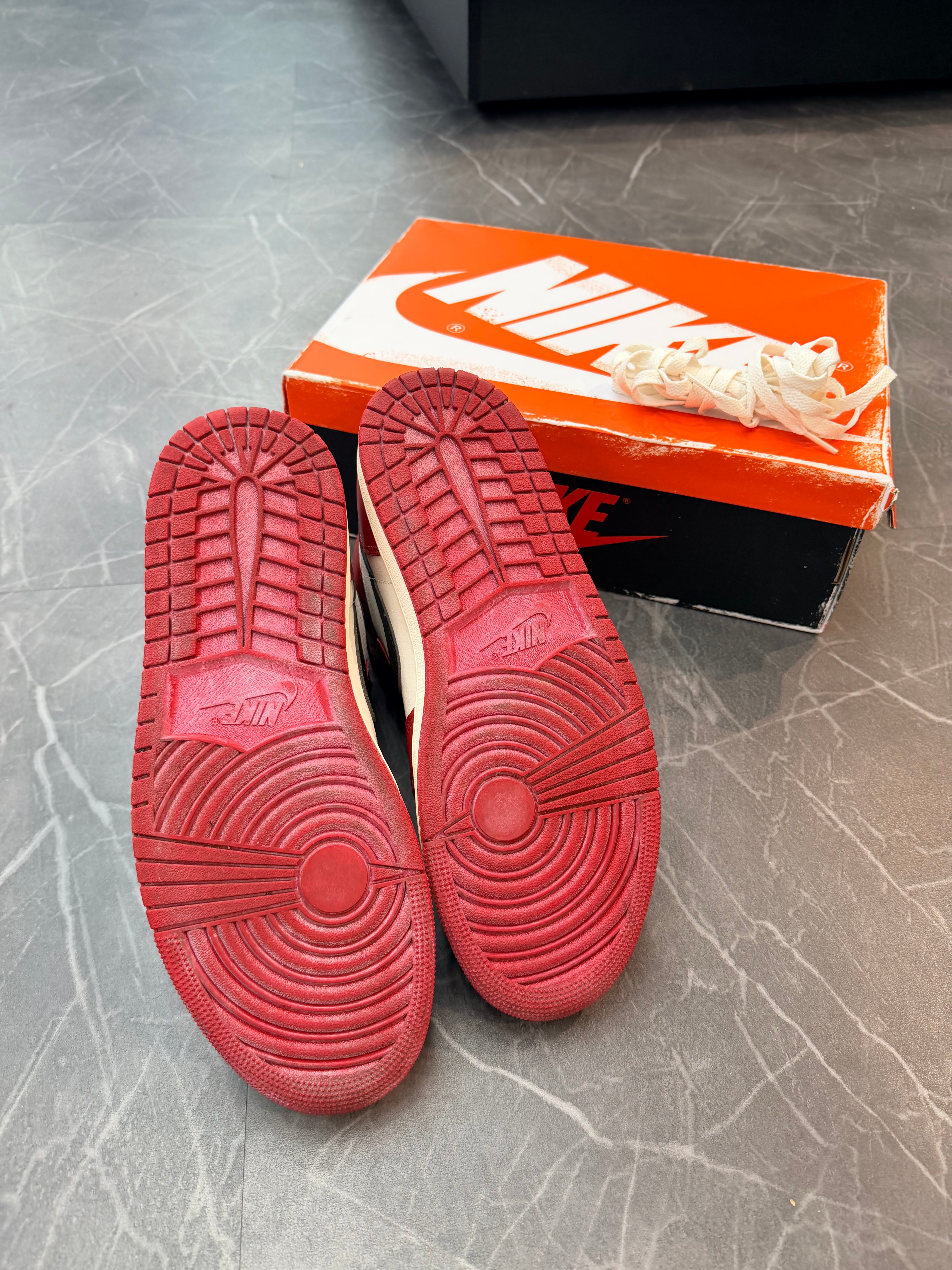 Jordan 1 High “Lost and Found”