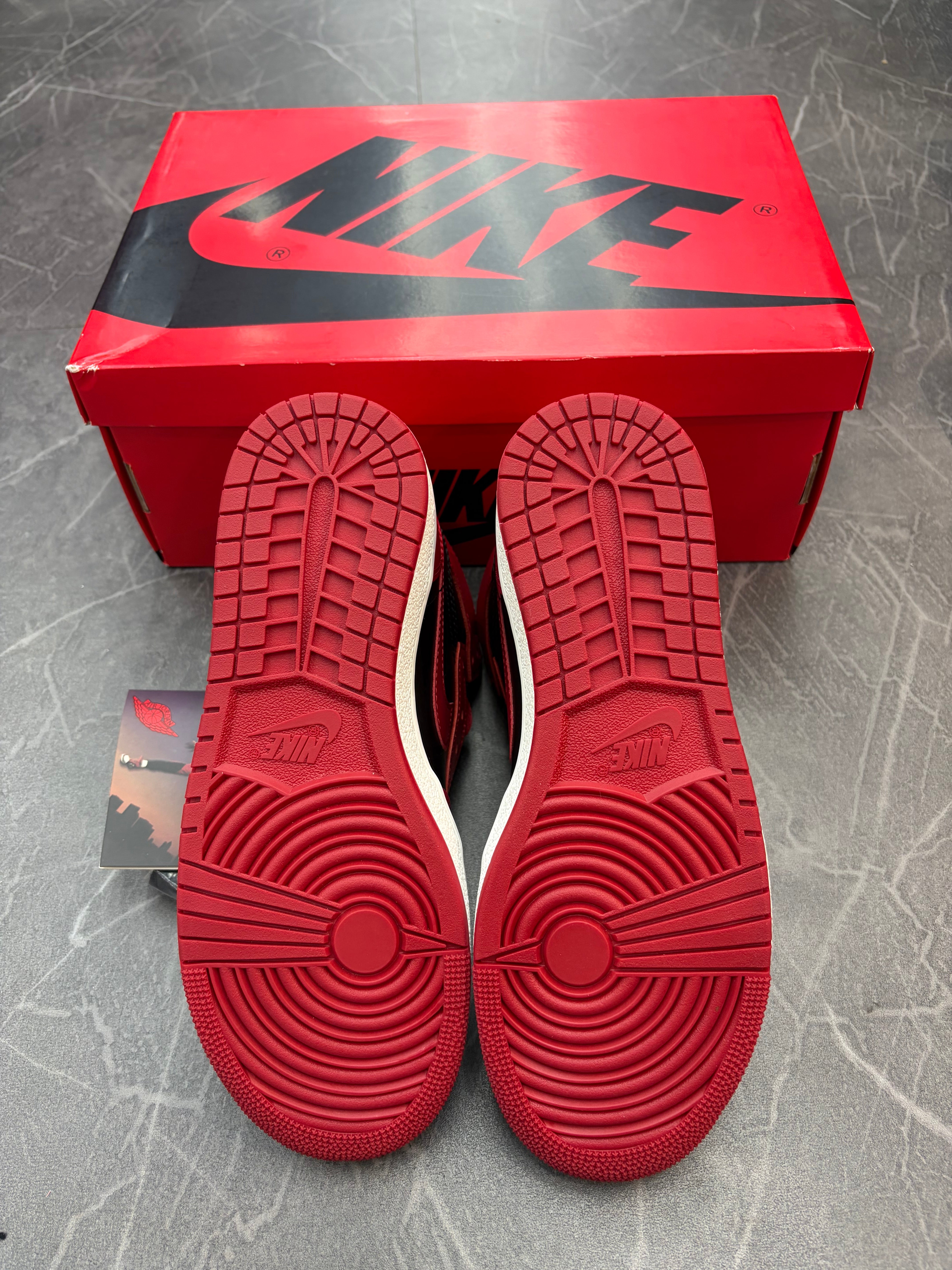 Jordan 1 High “Varsity Red 85”