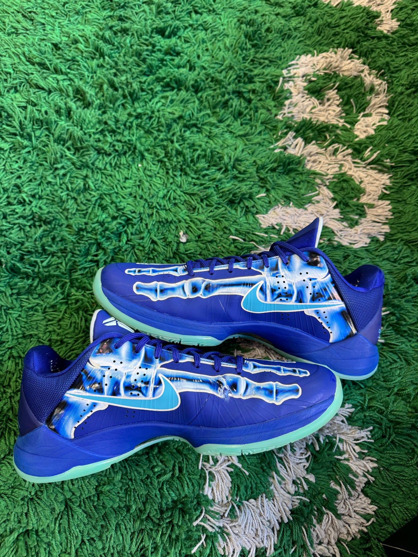 Kobe 5 Protro “X-Ray”