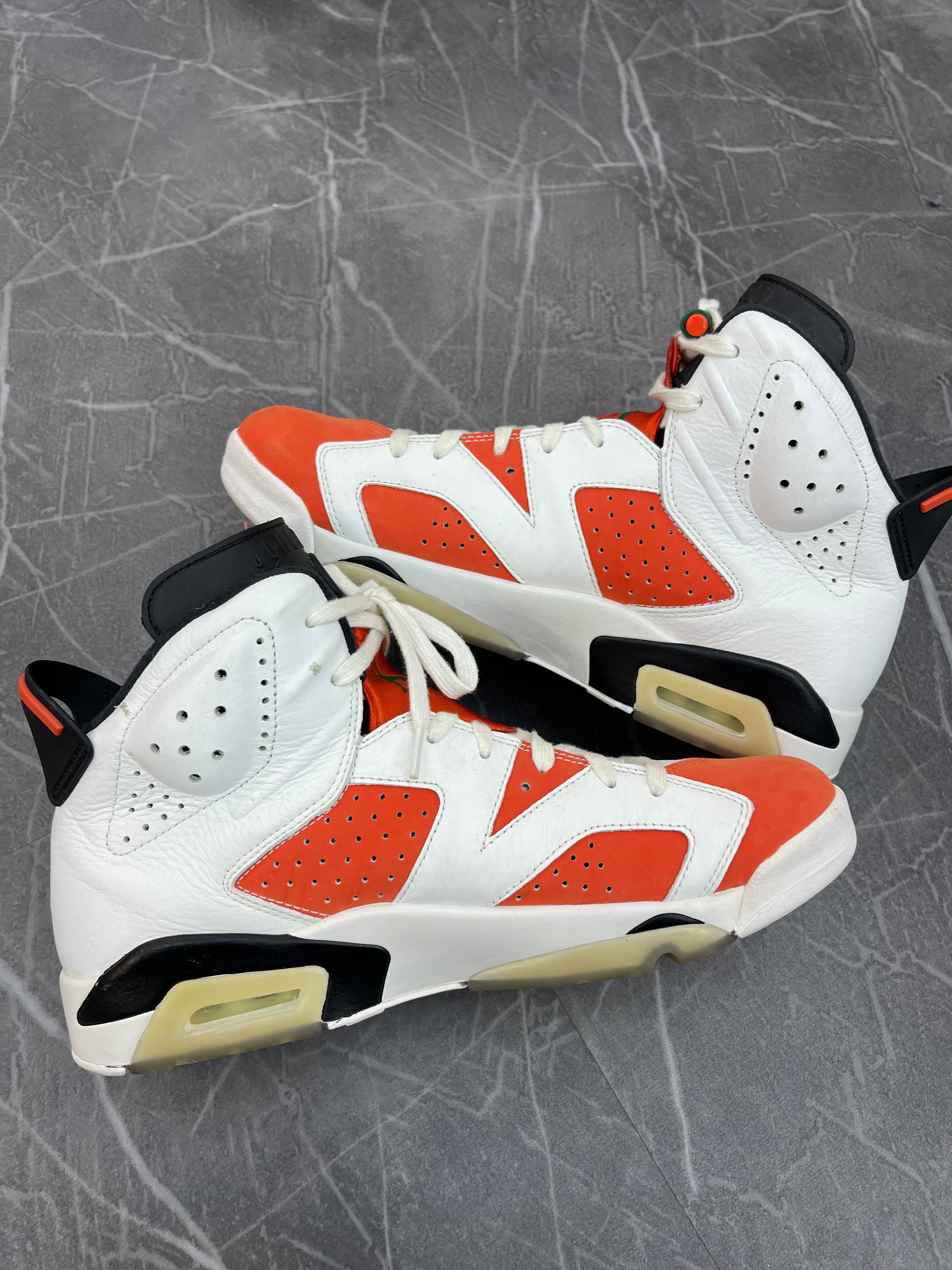 Jordan 6 Gatorade “Like Mike”