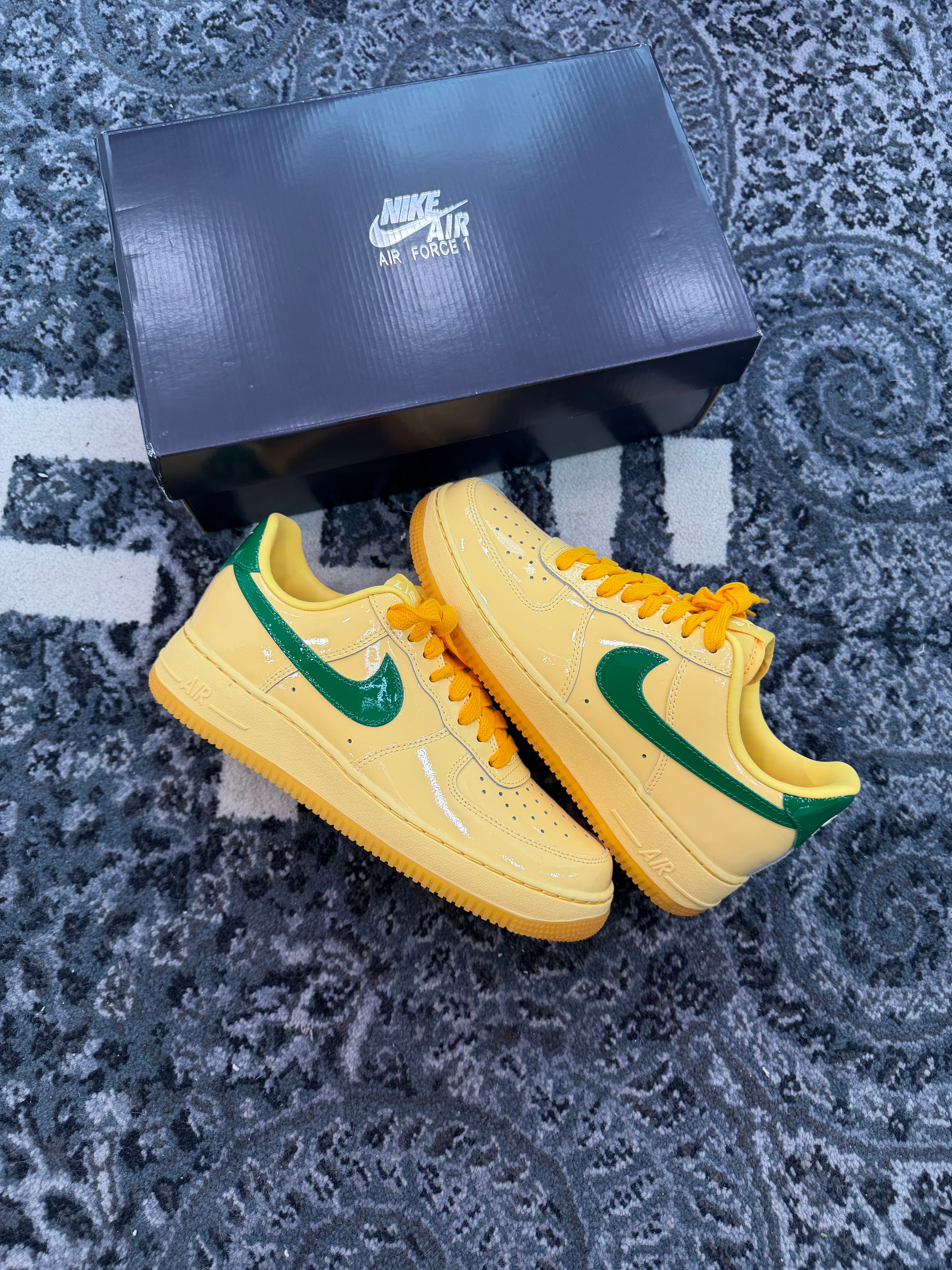 Nike Air Force 1 Low “Patent Leather Gold Pine Green”