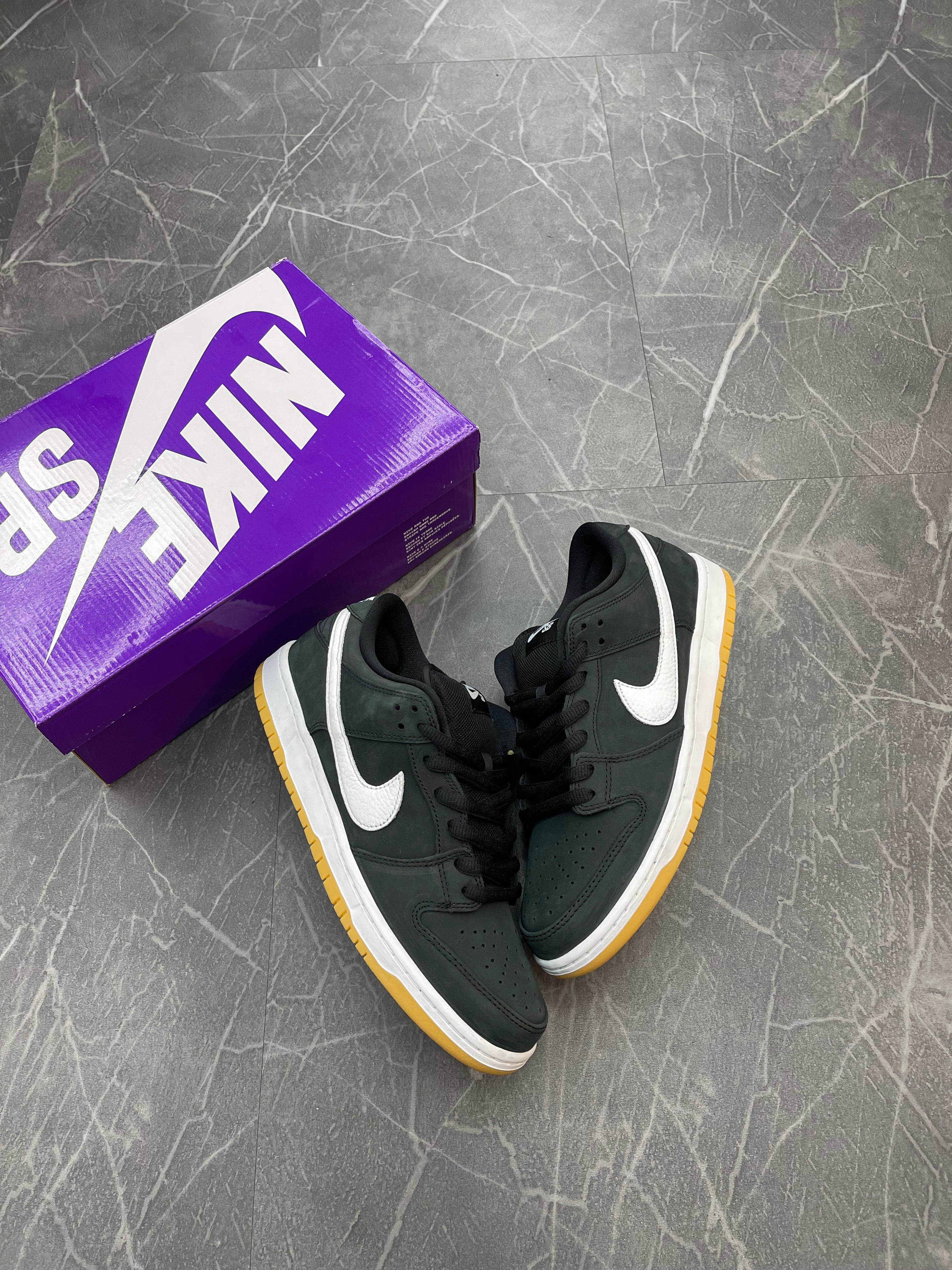 Nike SB Dunk Low “Black Gum”