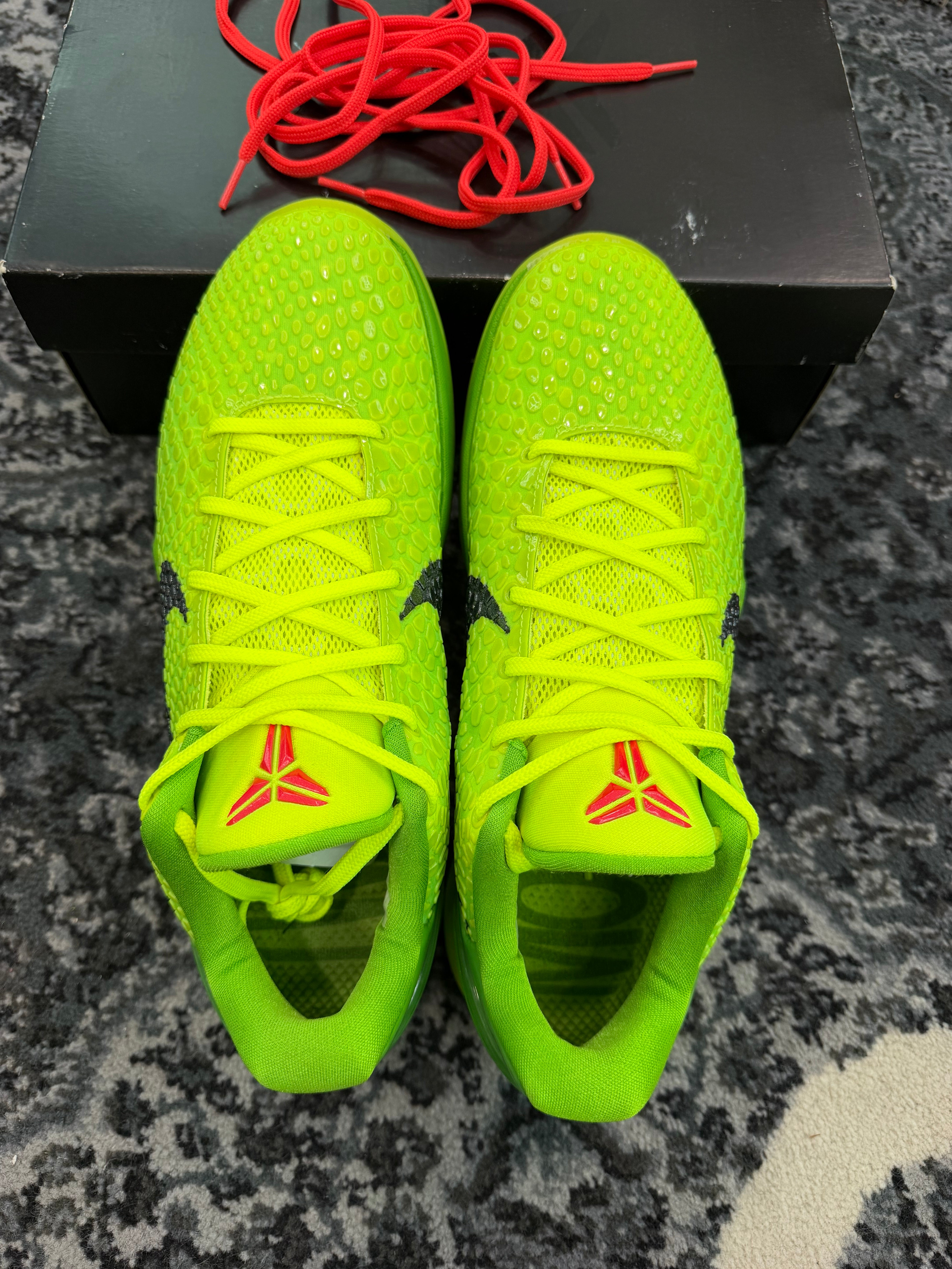 Kobe 6 Protro “Grinch” (2020)