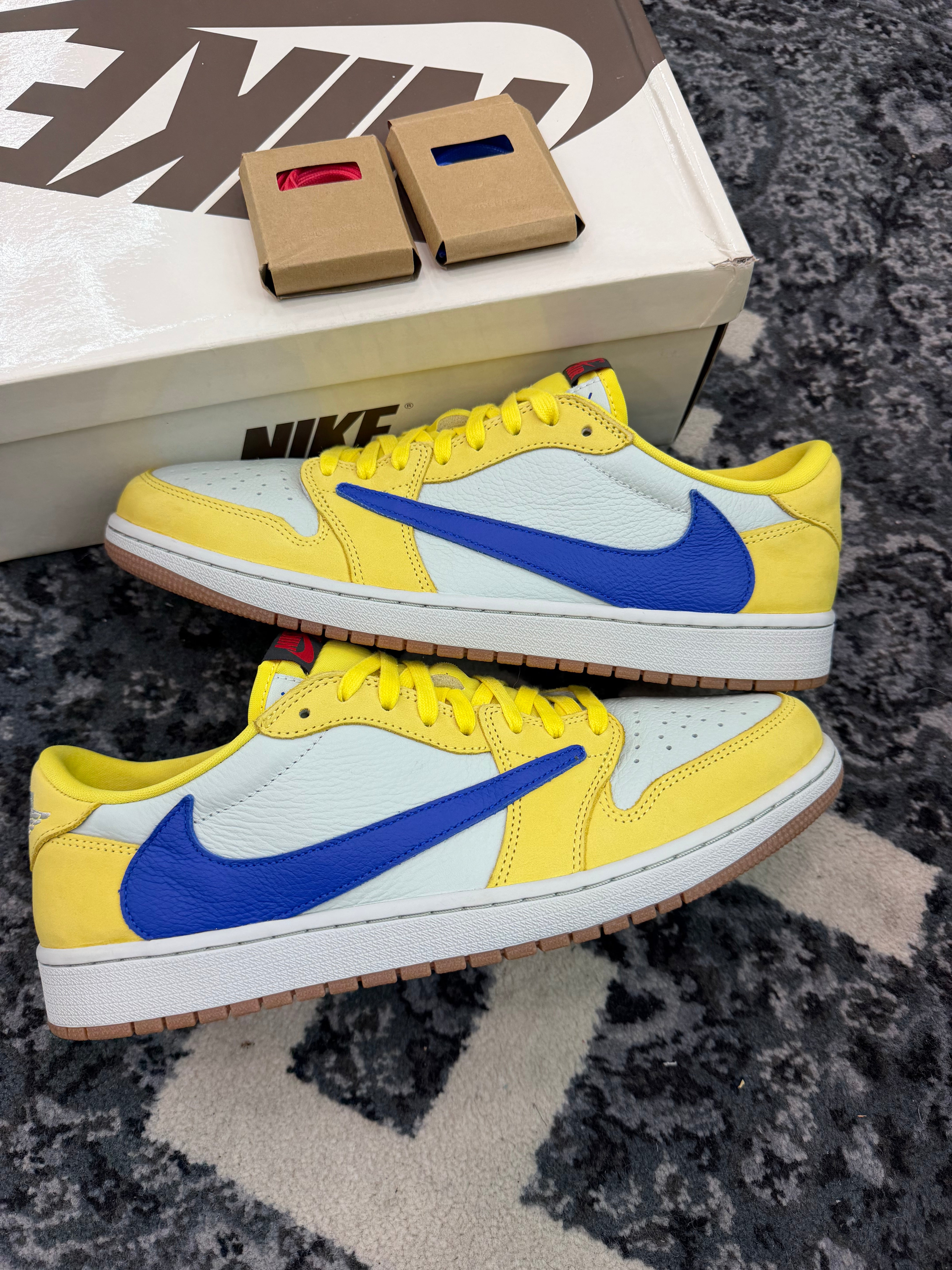 Jordan 1 Low x Travis Scott “Canary”