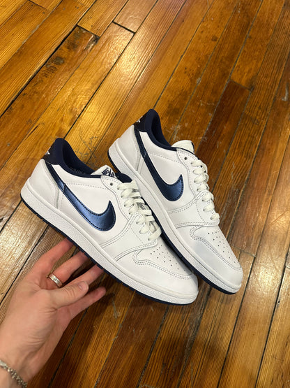 Jordan 1 Low “85 Metallic Blue