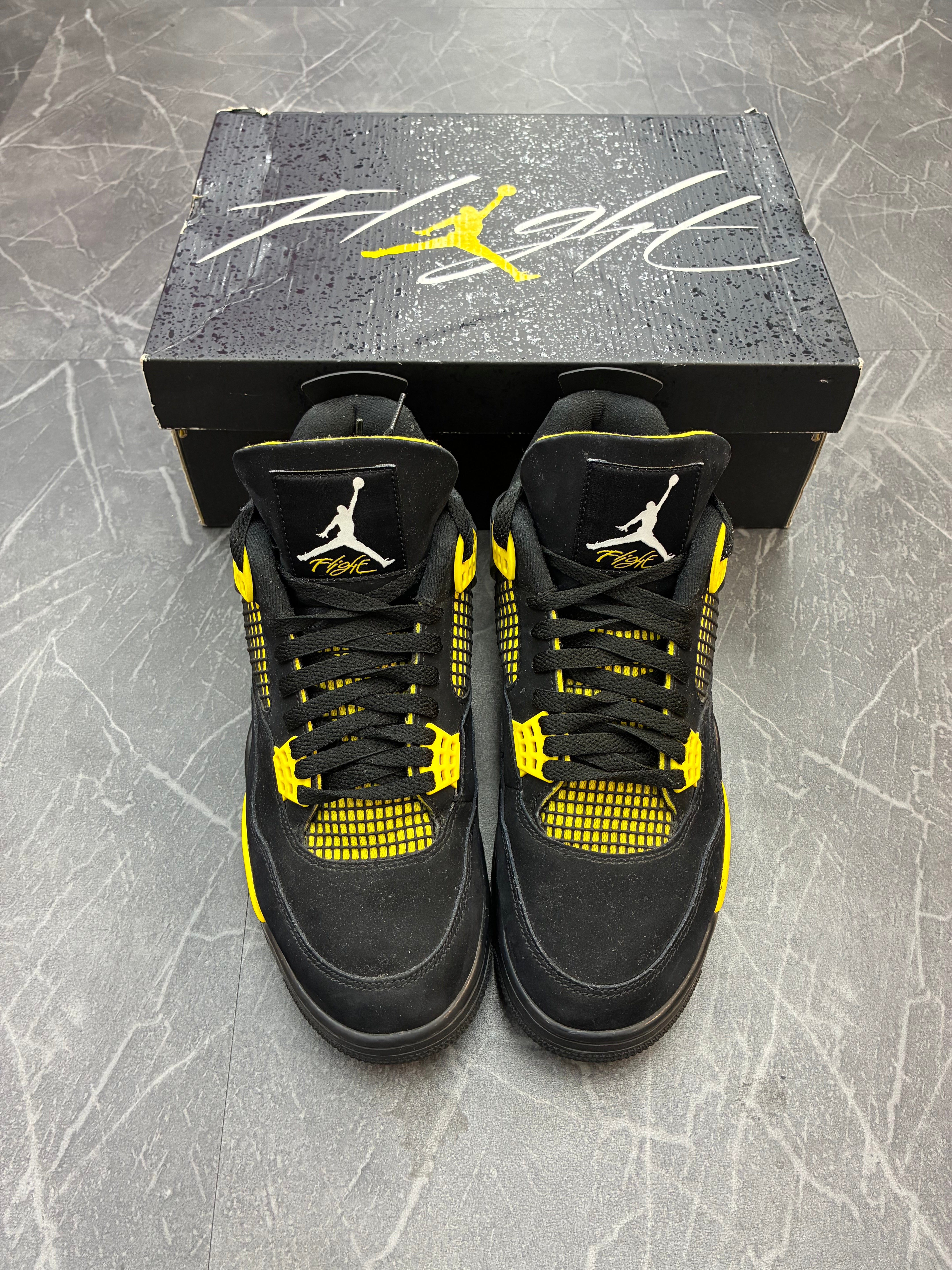 Jordan 4 “Thunder”