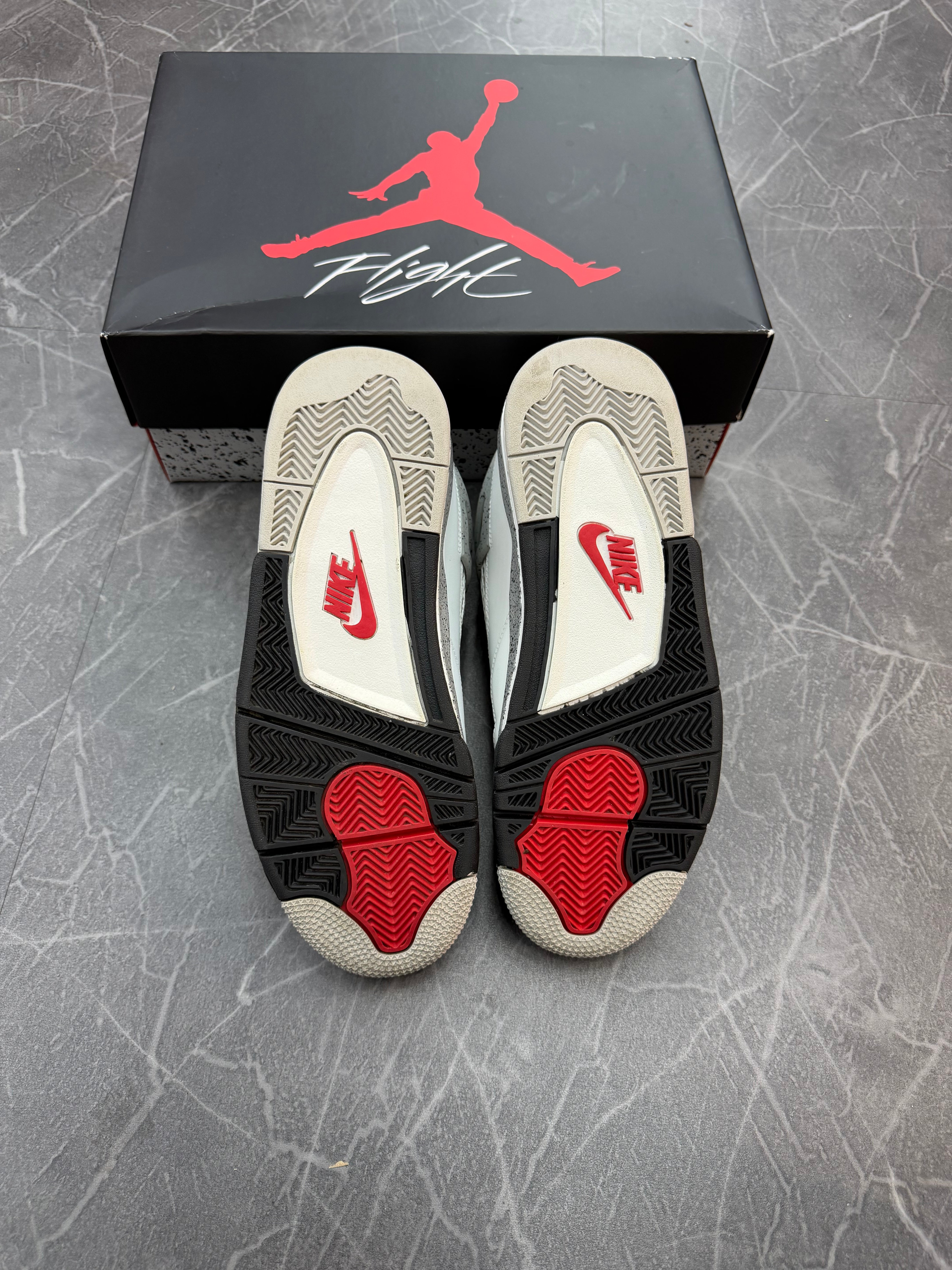 Jordan 4 “White Cement”