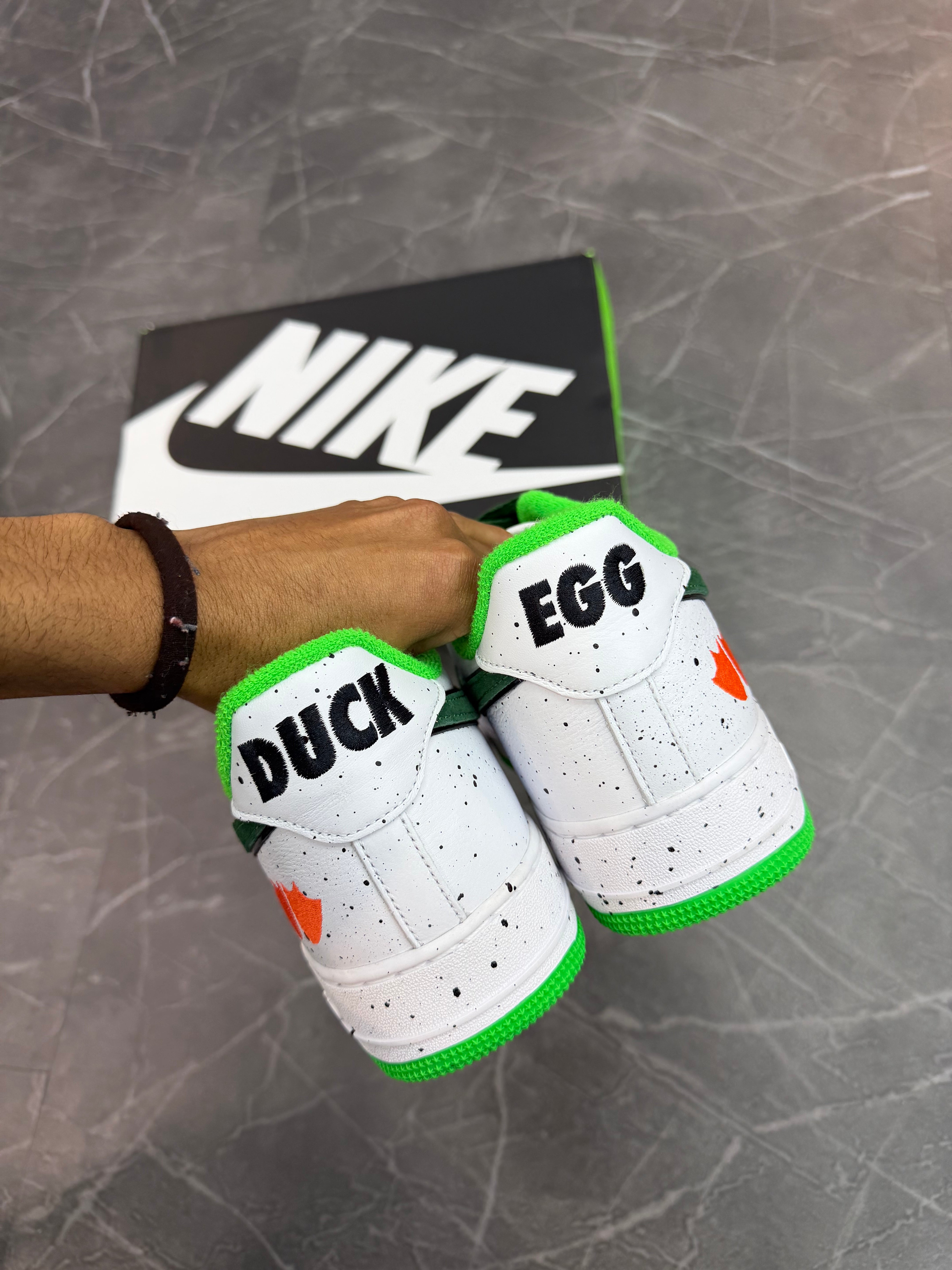 Nike Air Force 1 x Oregon “Egg or Duck”