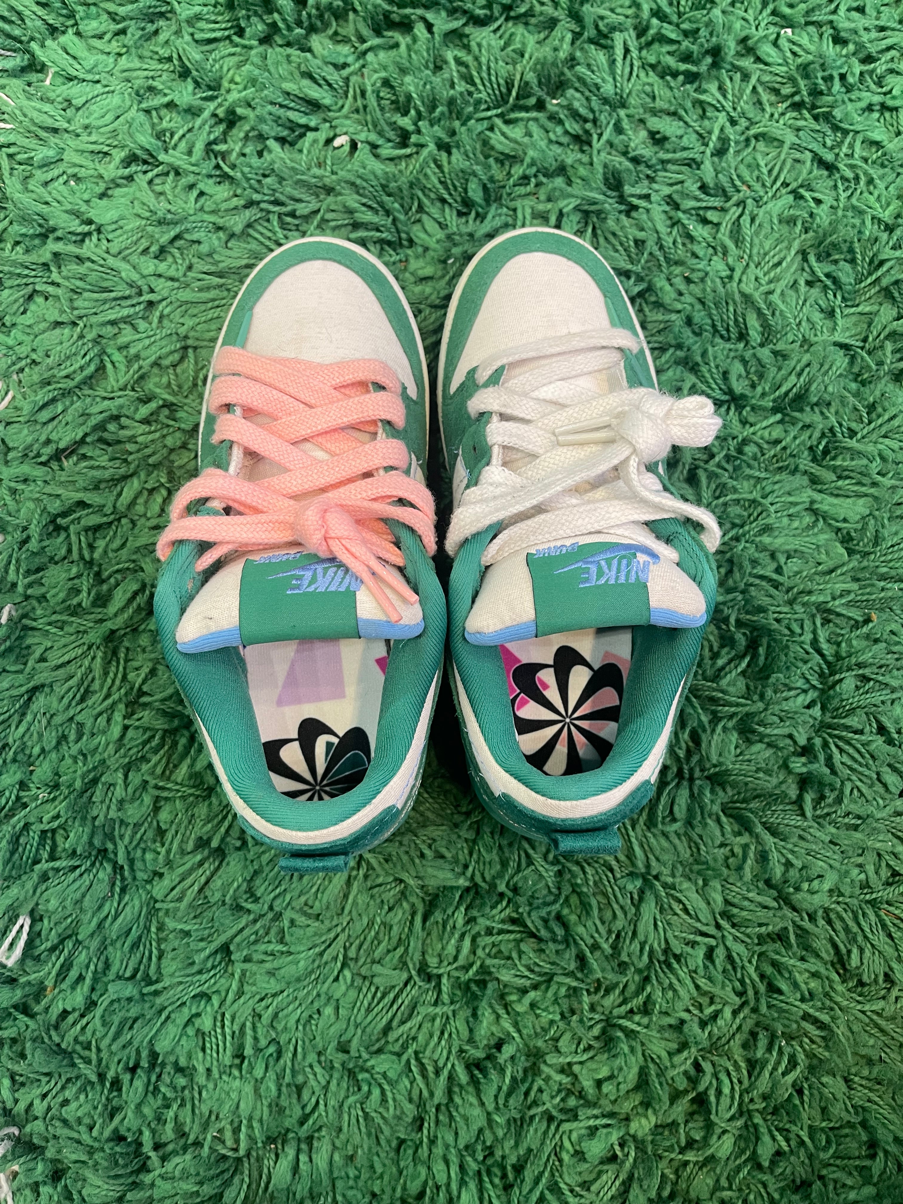 Nike Dunk “Phantom University Blue”