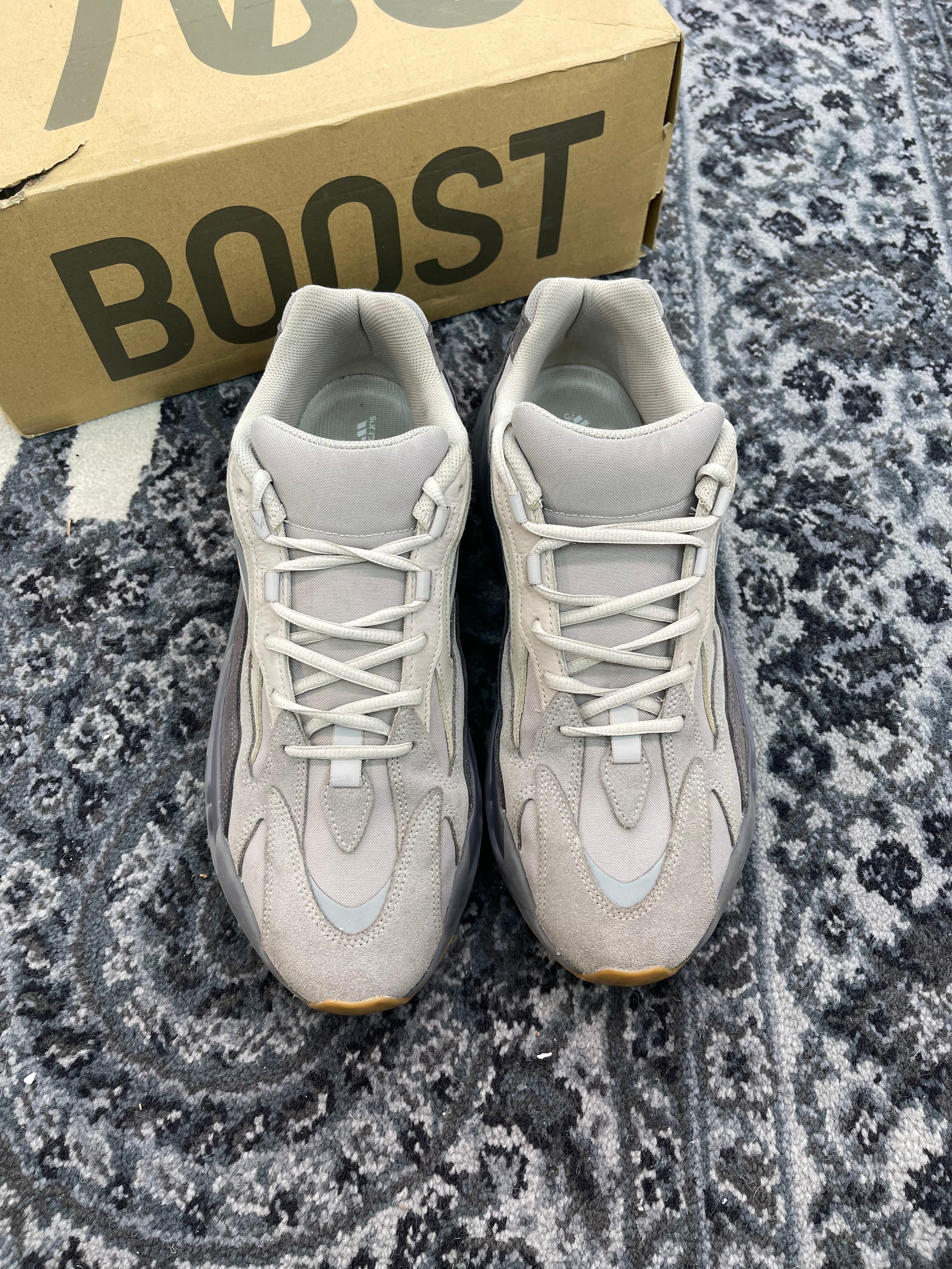 Yeezy 700 V3 “Tephra”