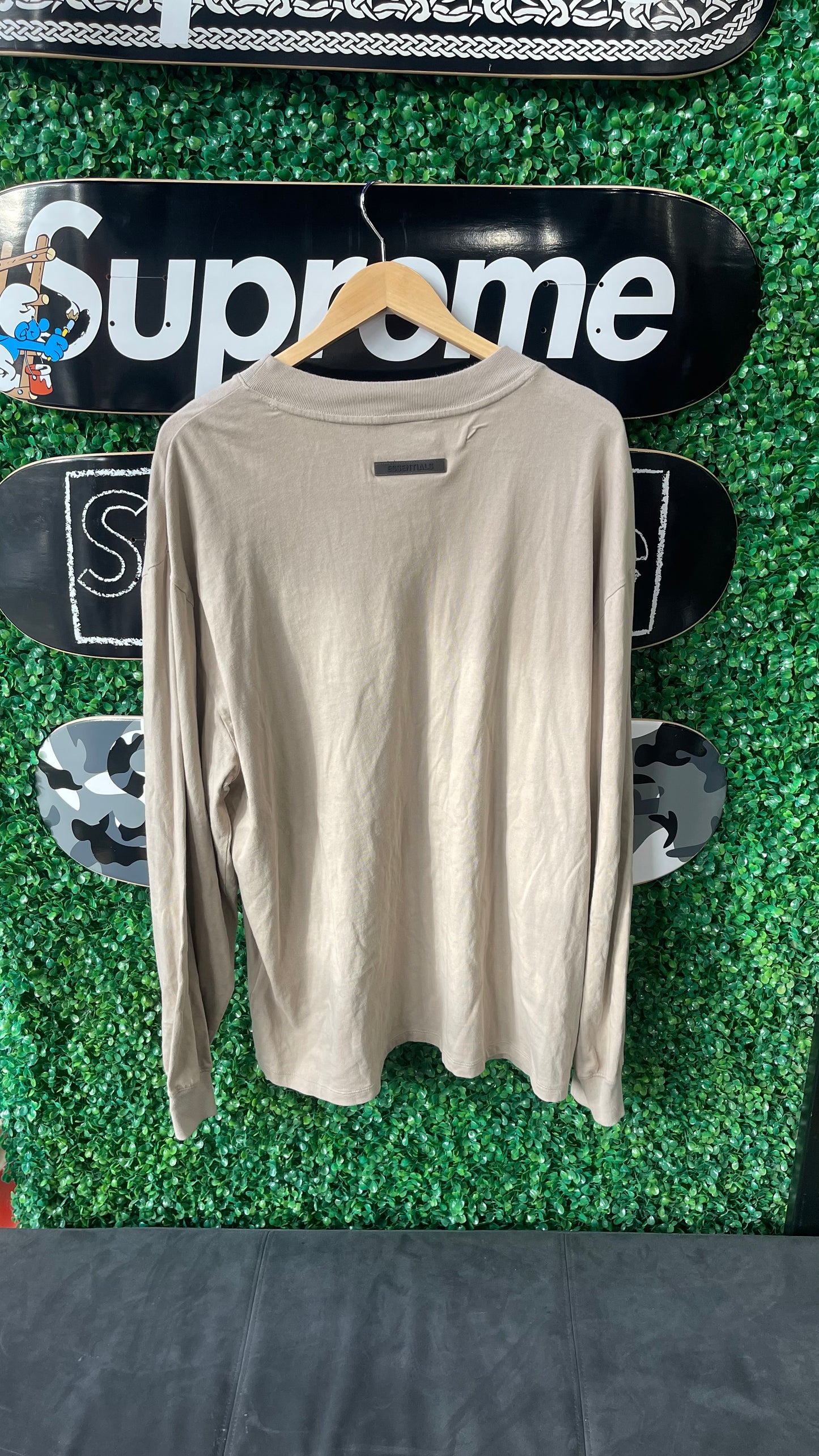 Essentials Long Sleeve “String”