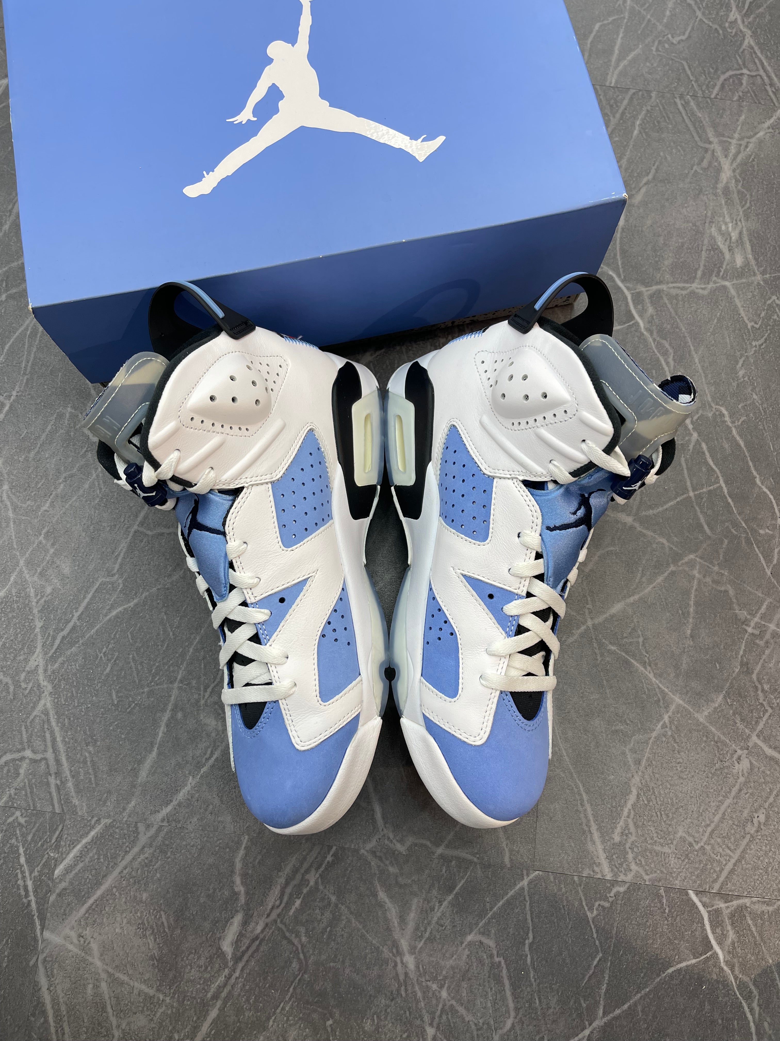 Jordan 6 “UNC”