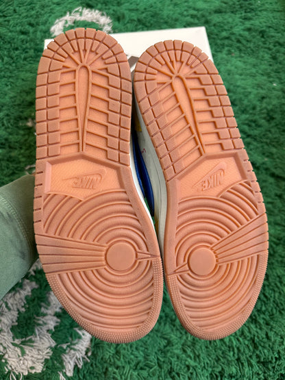 Jordan 1 Low Travis Scott “Canary”