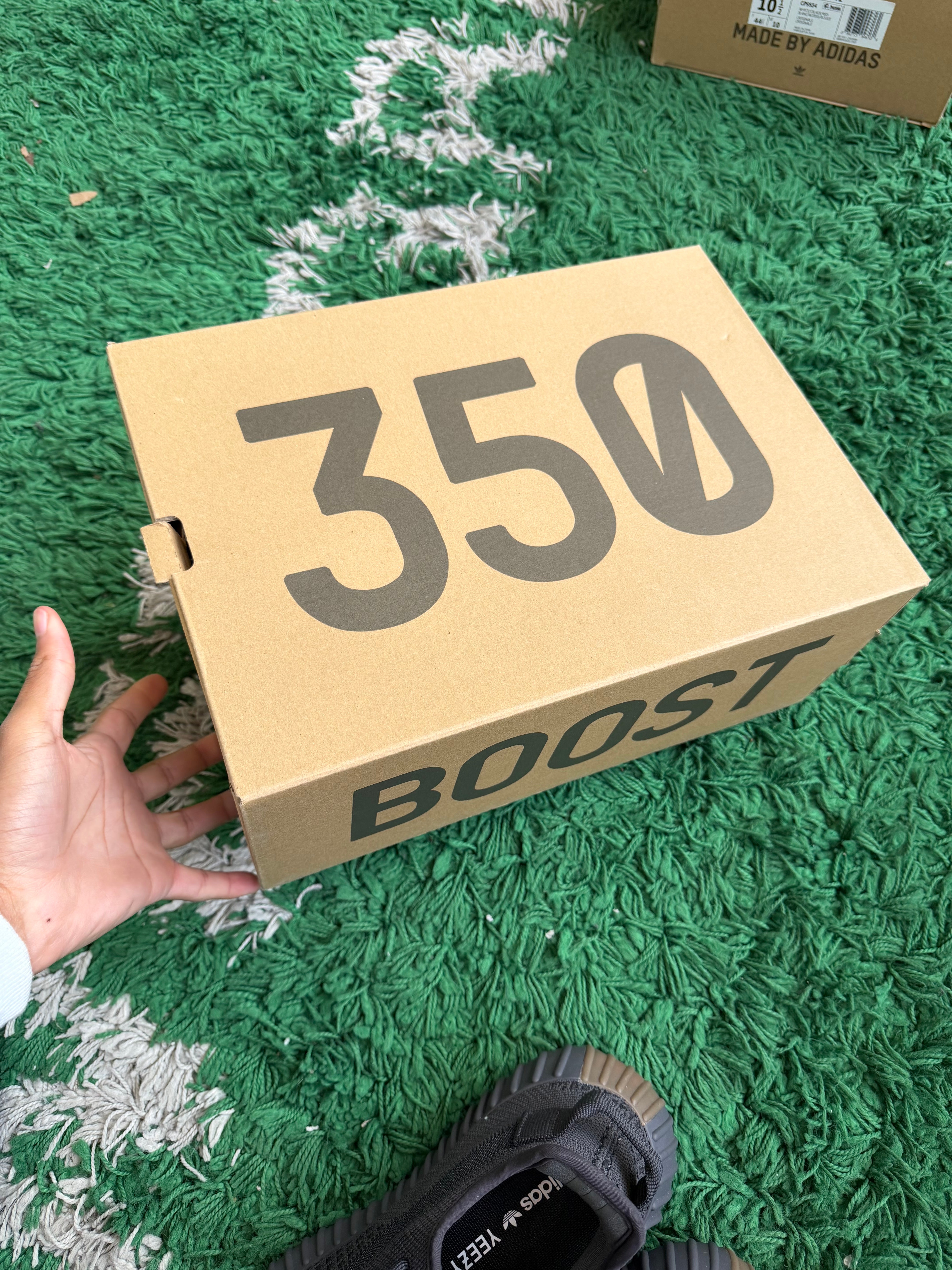 Yeezy 350 “Cinder”