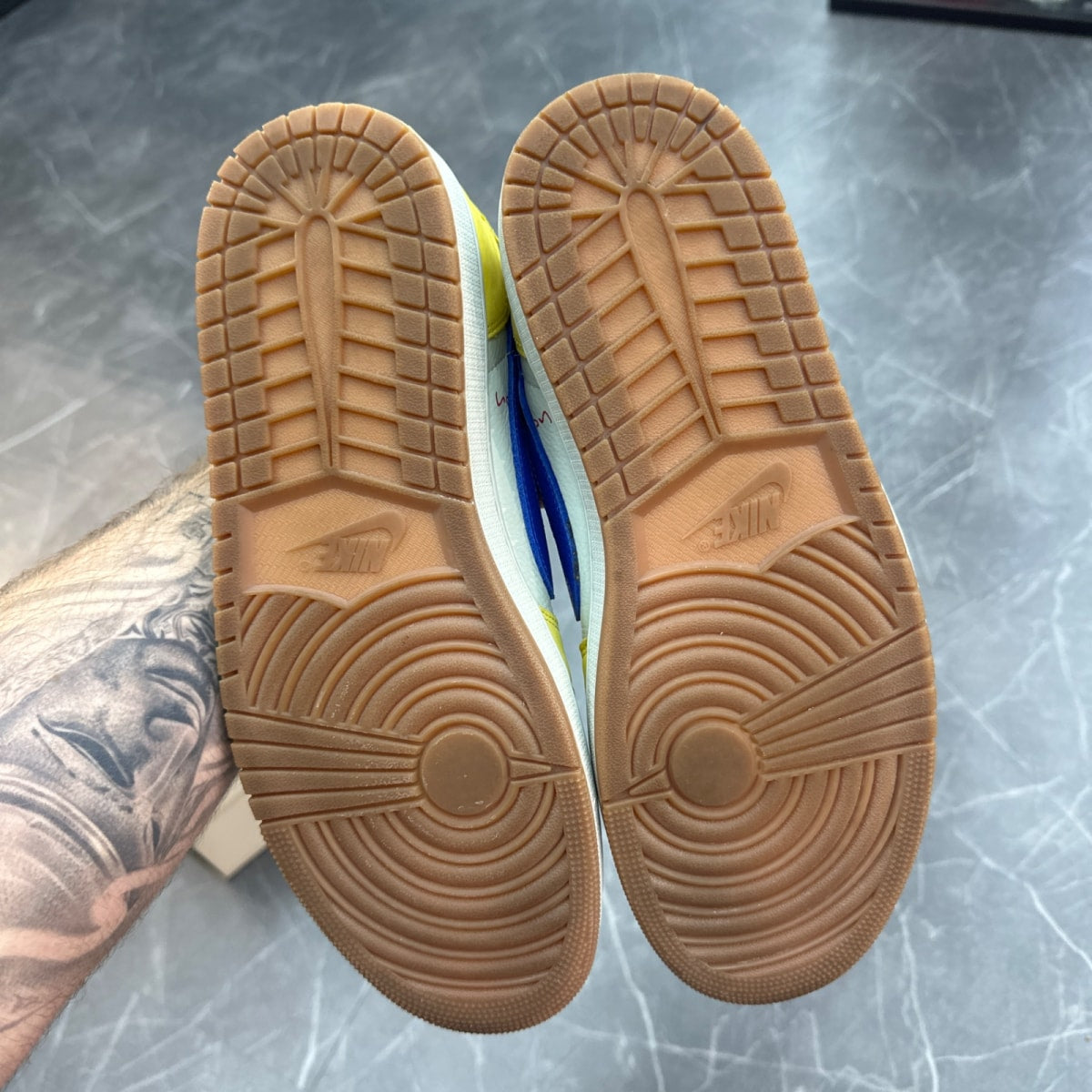 Jordan 1 Retro Low OG SP Travis Scott Canary (Women's) - Image 5