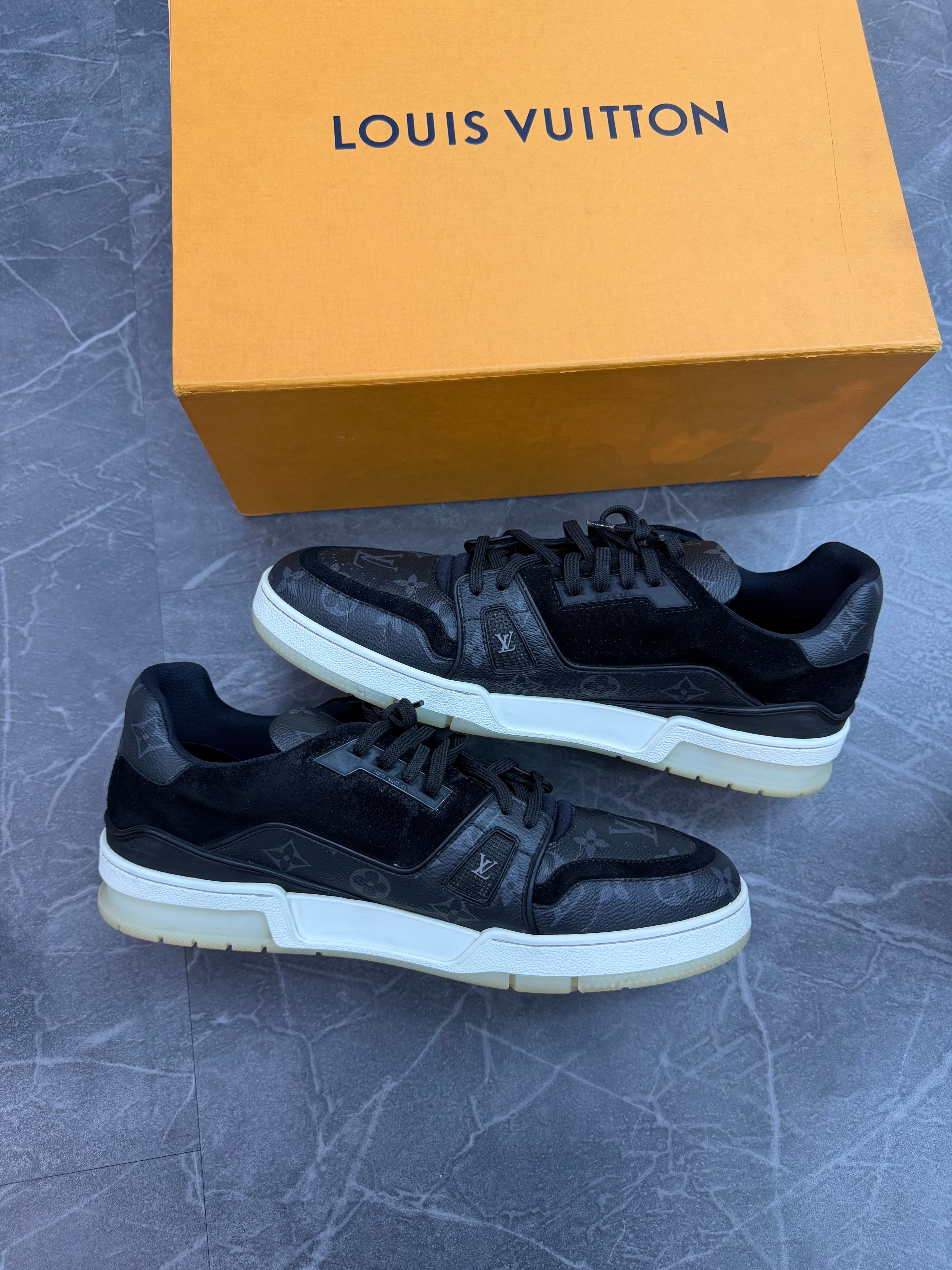 Louis Vuitton Low Sneaker “Black Monogram”