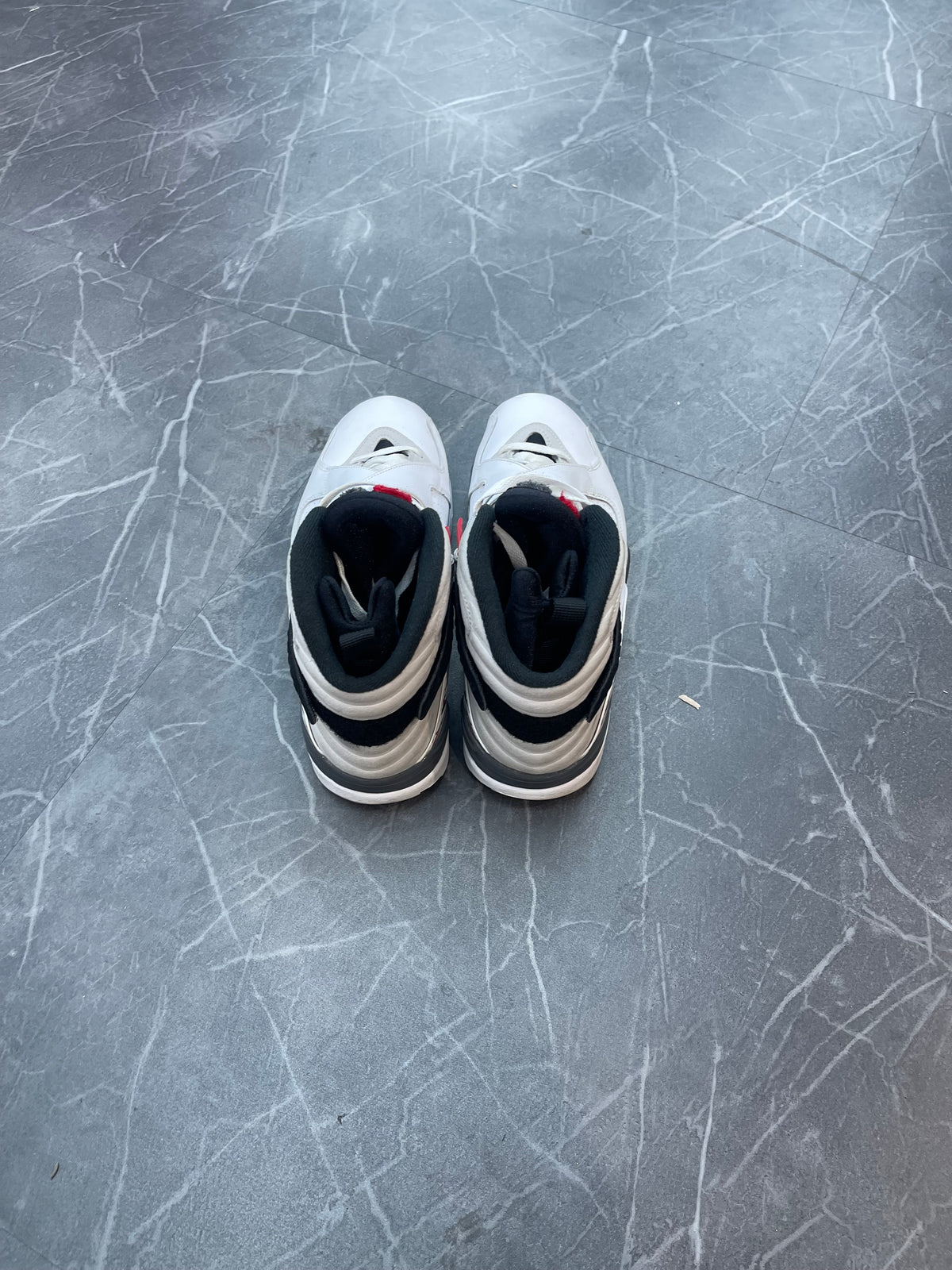 Jordan 8 “White True Red”