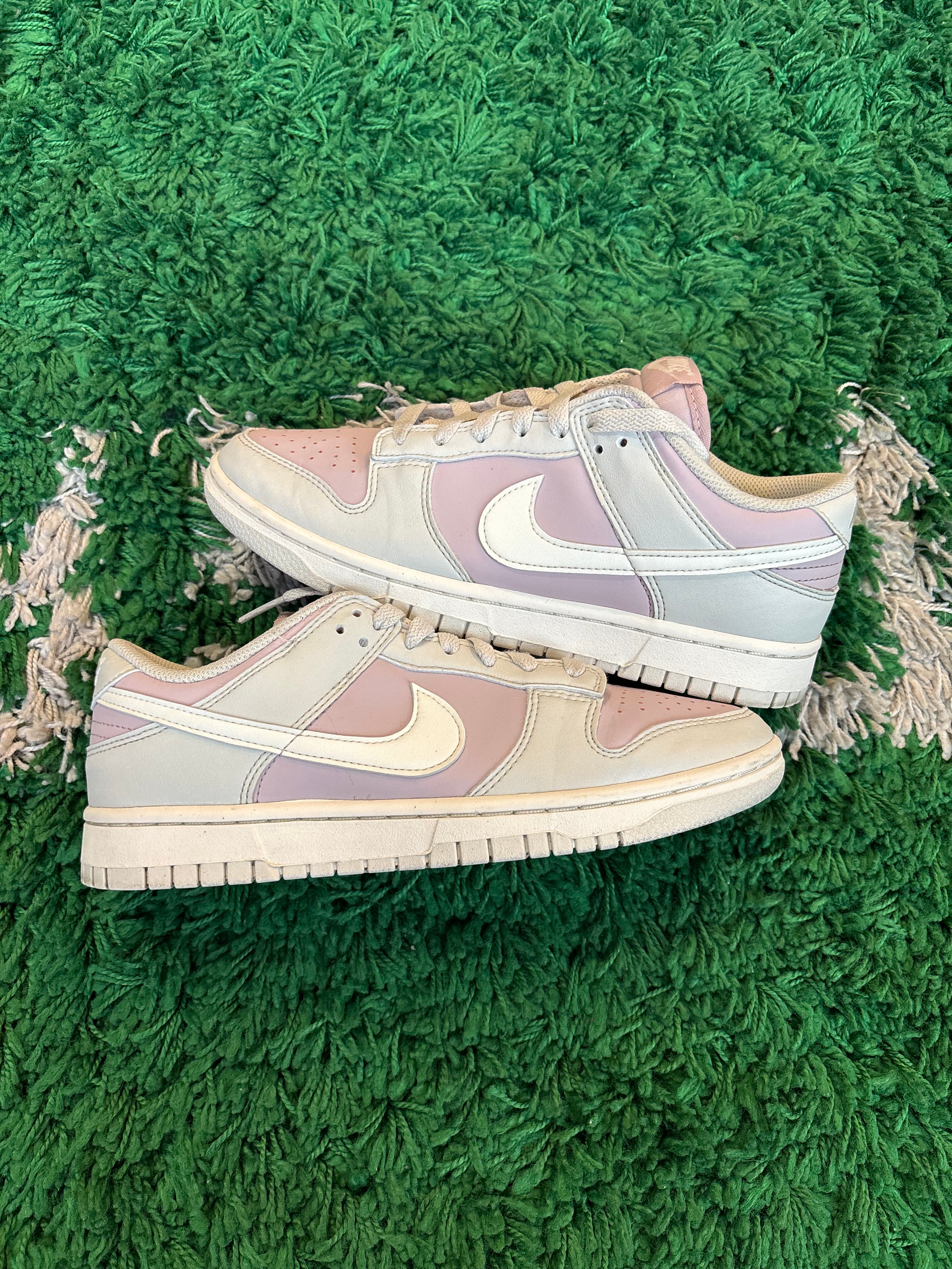 Nike Dunk Low “Platinum Violet”