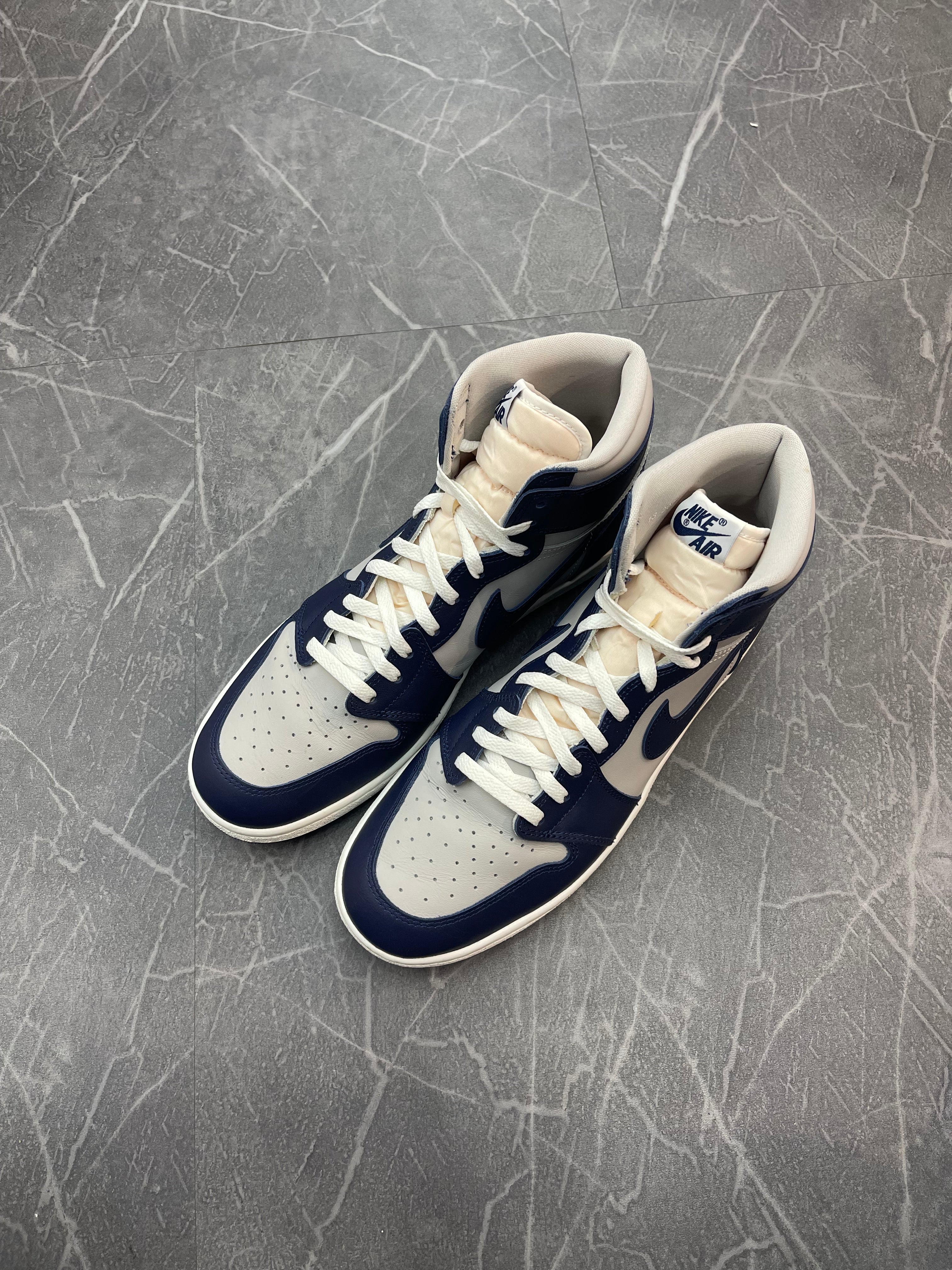 Jordan 1 High OG “Georgetown”