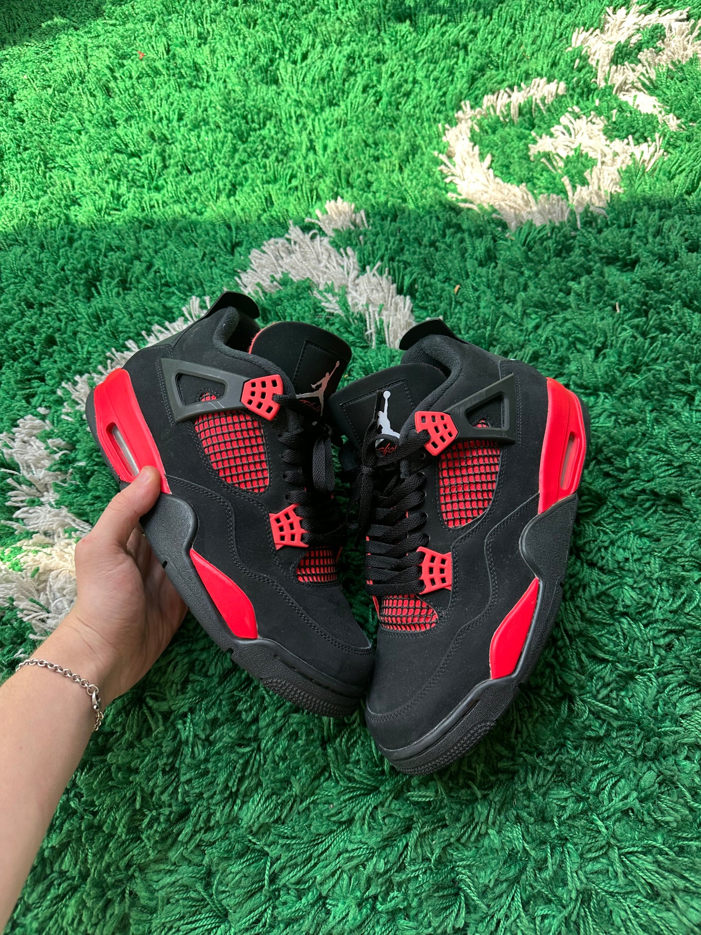 Jordan 4 “Red Thunder”